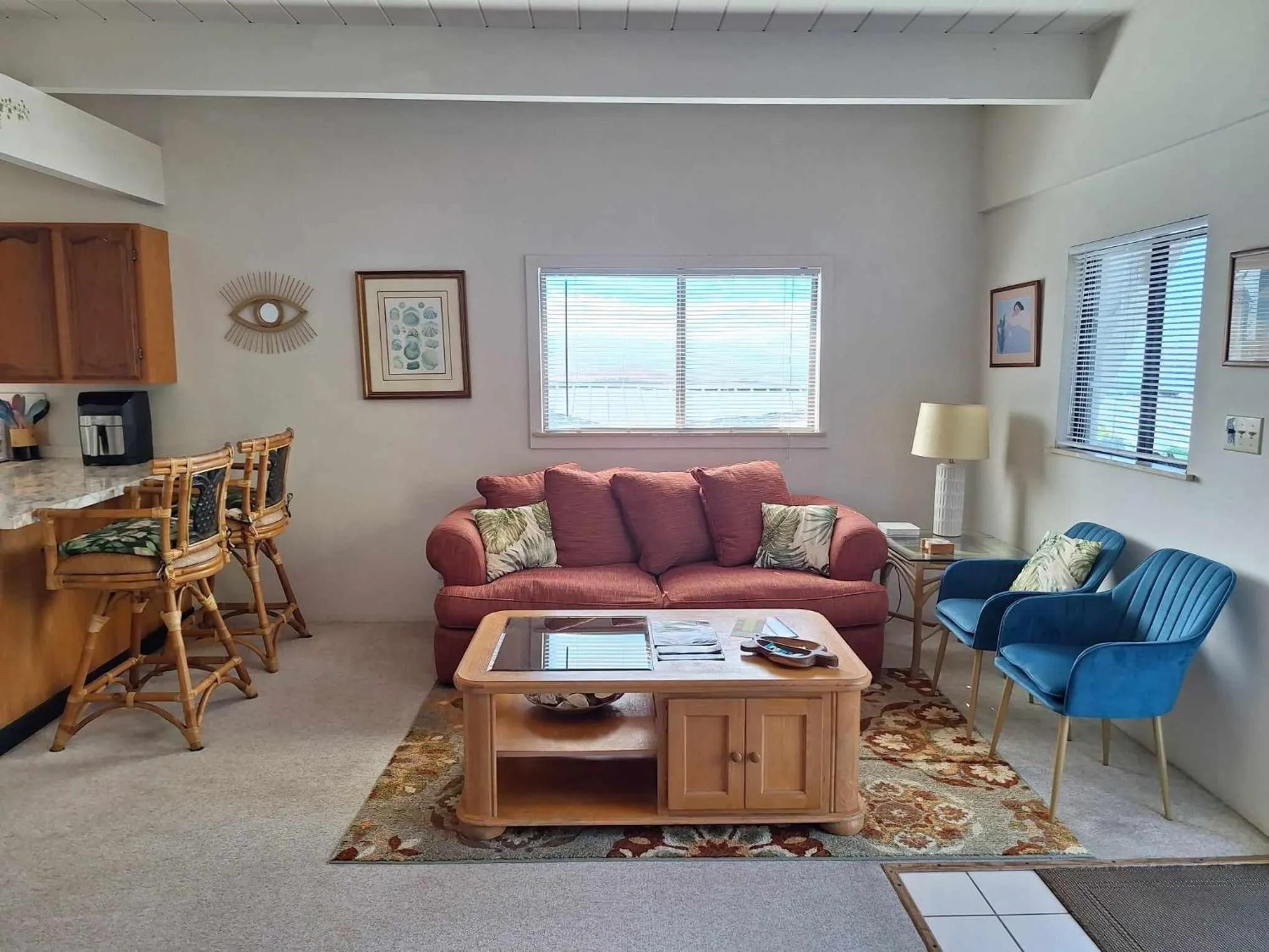 Living room in Belle Vue Waimea B&B Corporation - Big Island of Hawaii