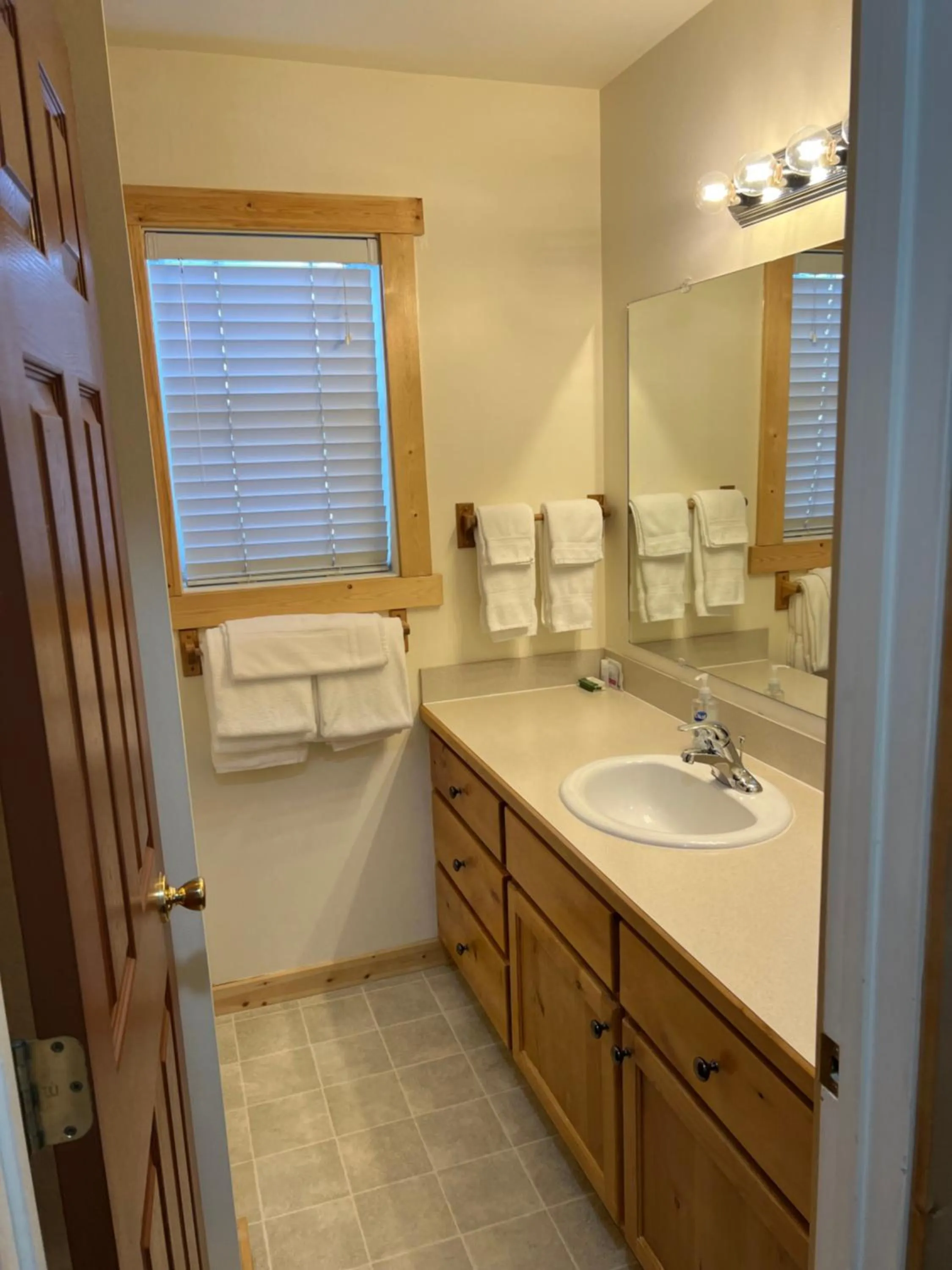 Toilet in Faithful Street Inn