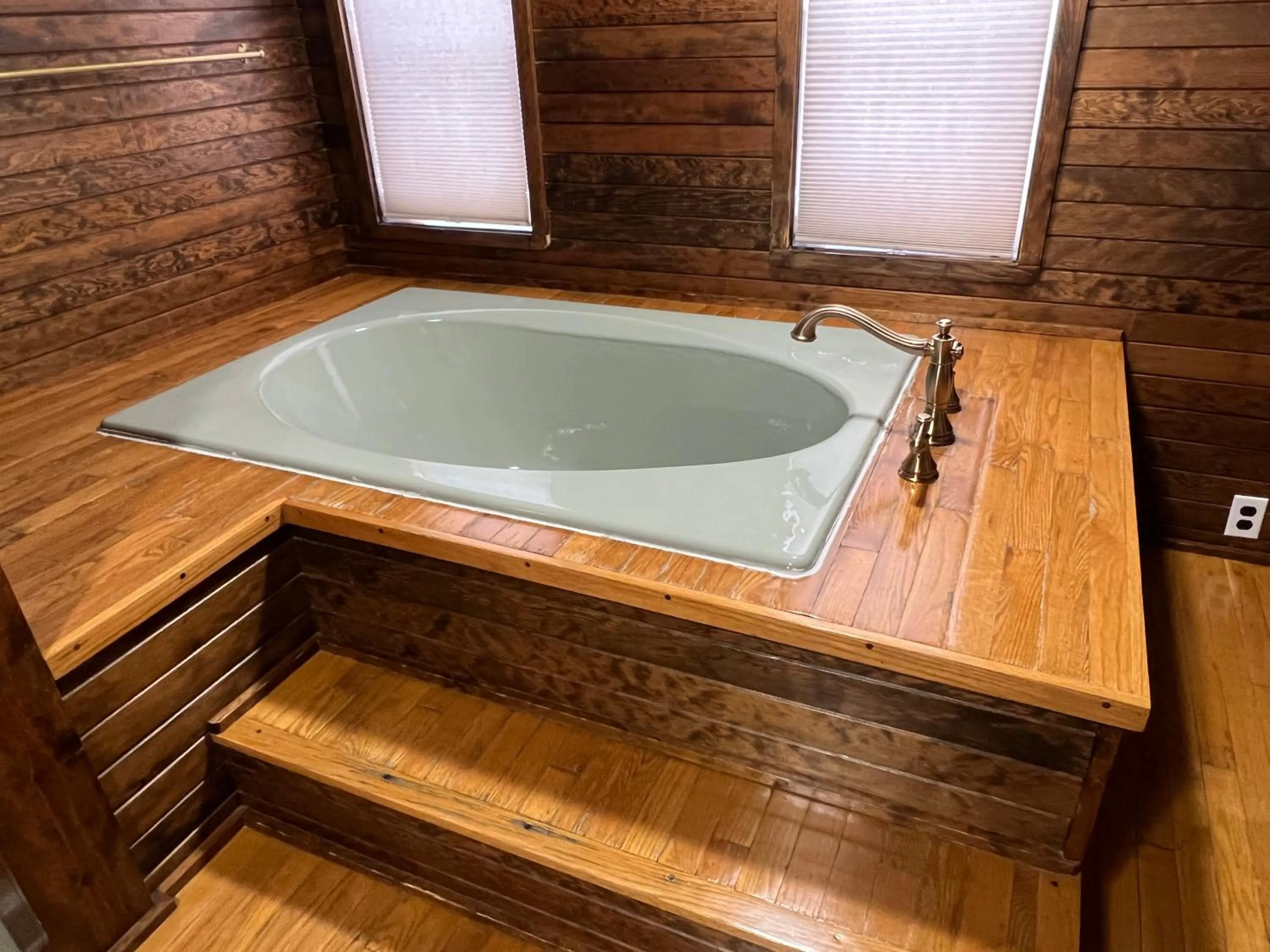 Bathroom in Faithful Street Inn