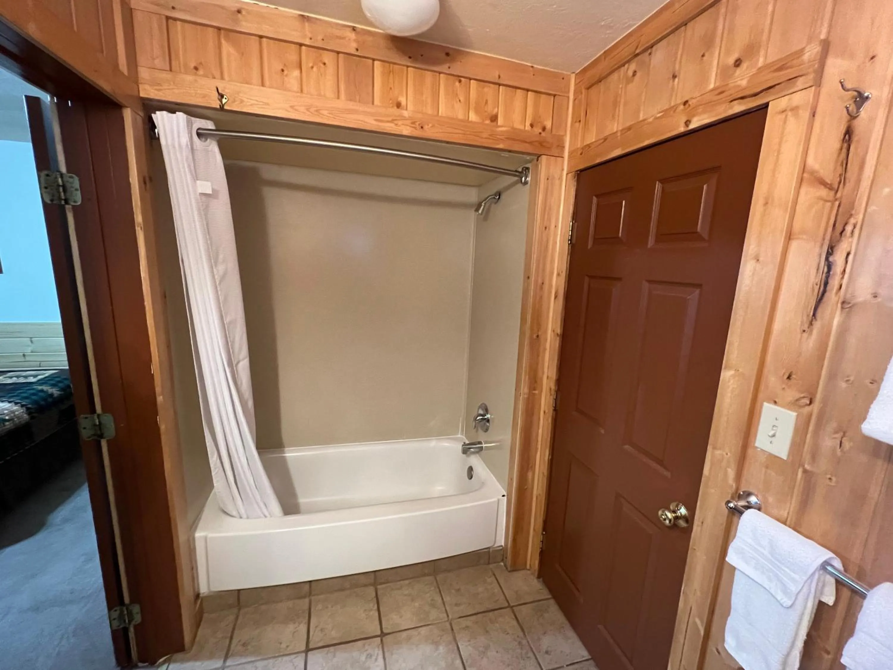 Shower in Faithful Street Inn