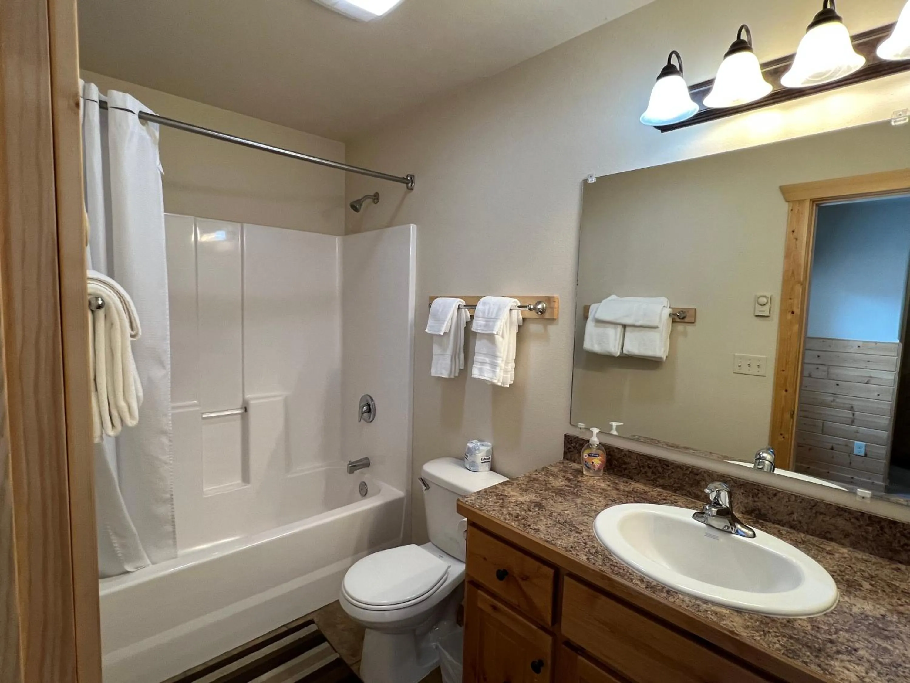 Shower in Faithful Street Inn