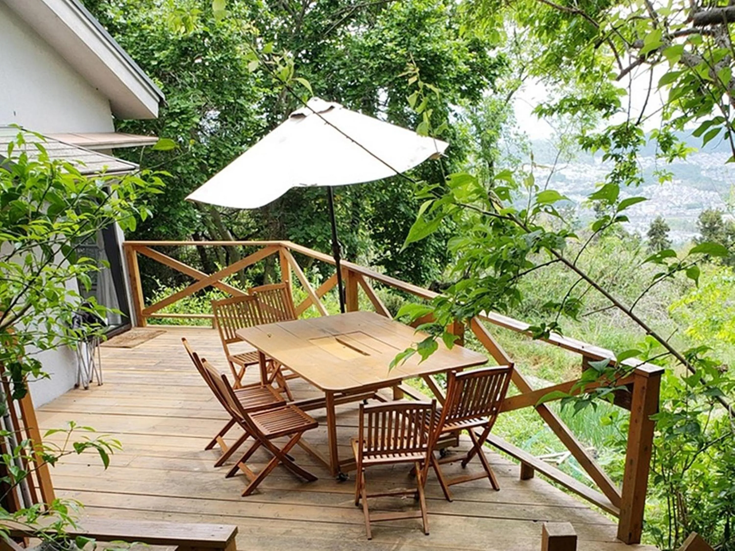 Balcony/Terrace in Shiroyama Ryokan