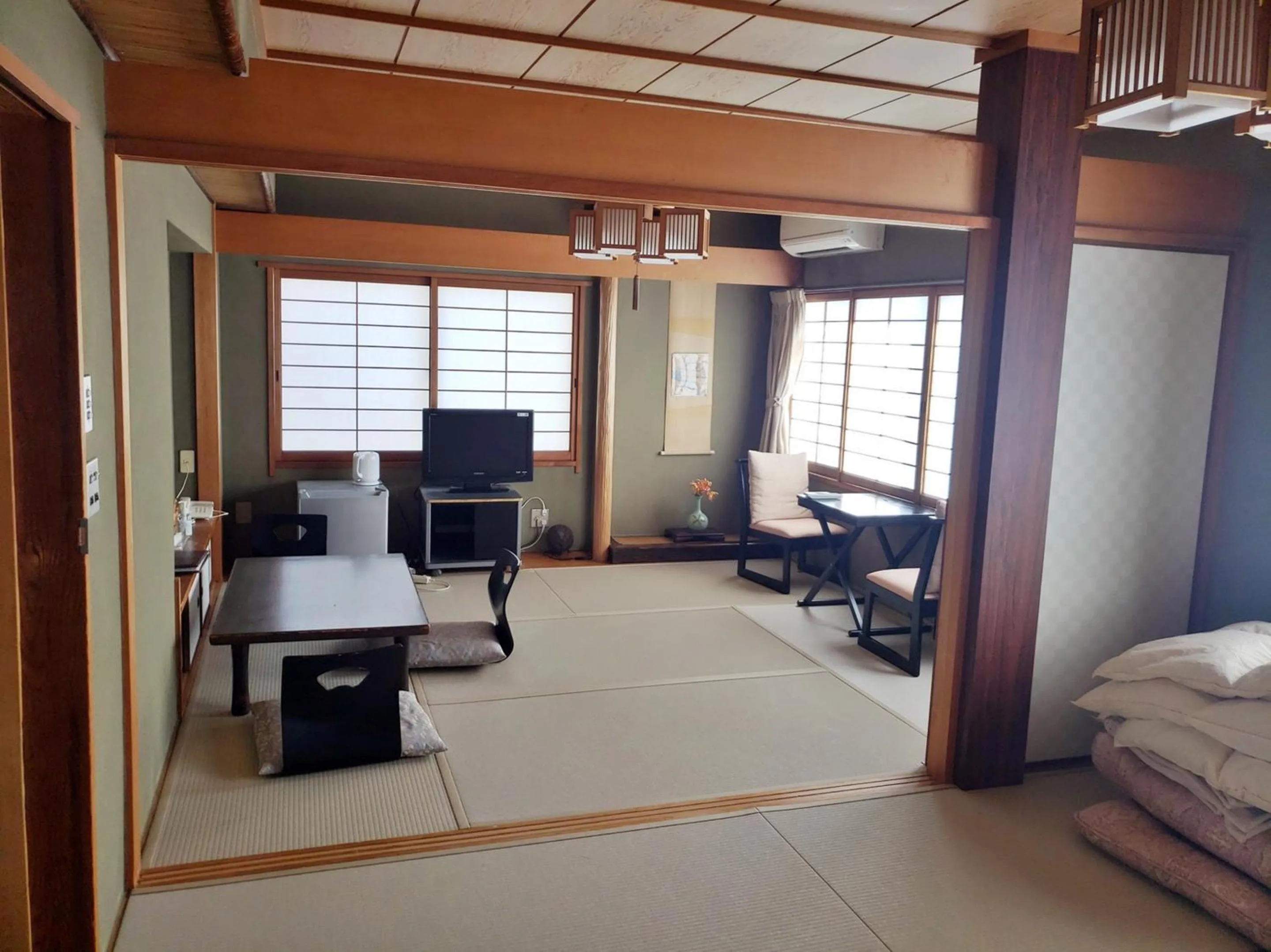 Family Room with Private Bathroom in Shiroyama Ryokan