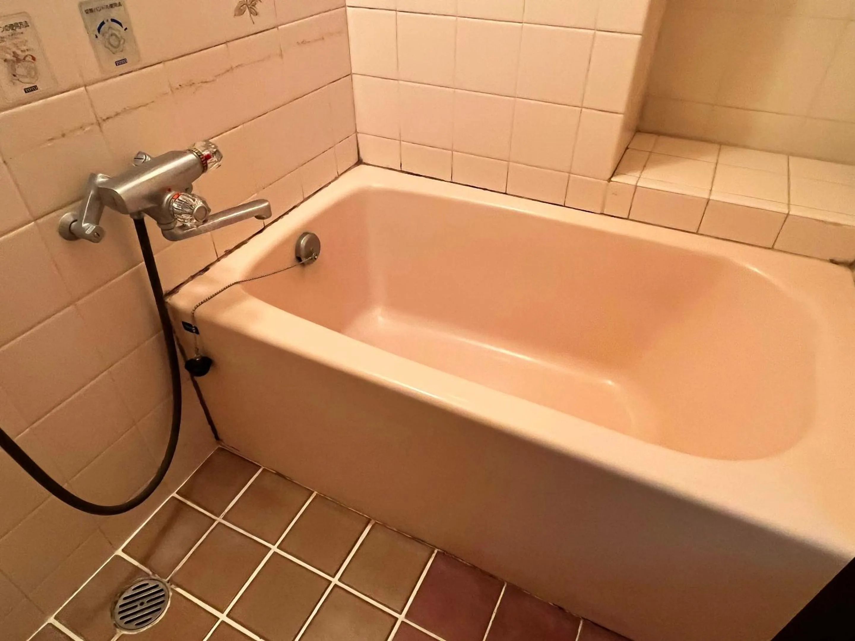 Photo of the whole room in Shiroyama Ryokan