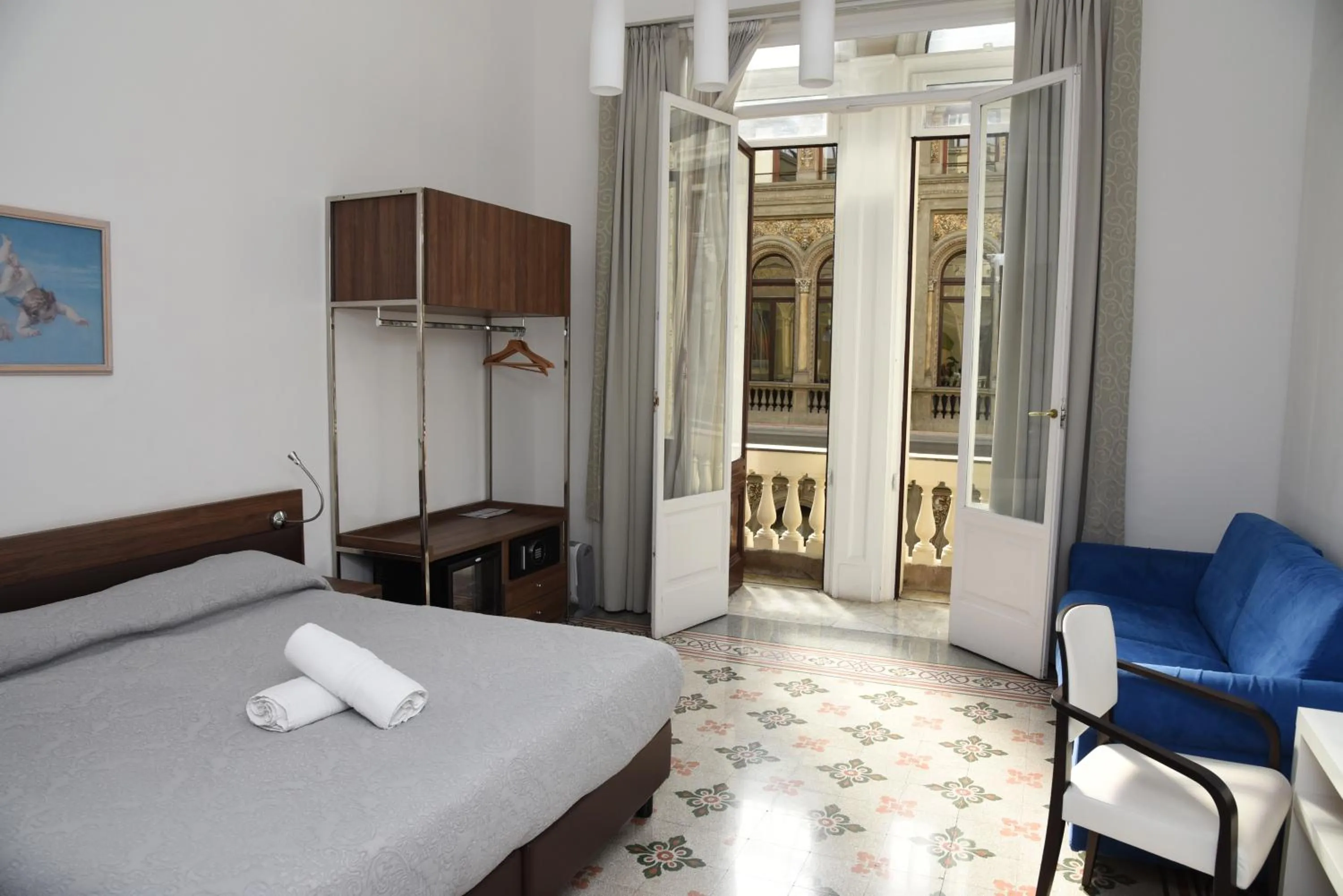 Breakfast, Bed in Maison Toledo 210