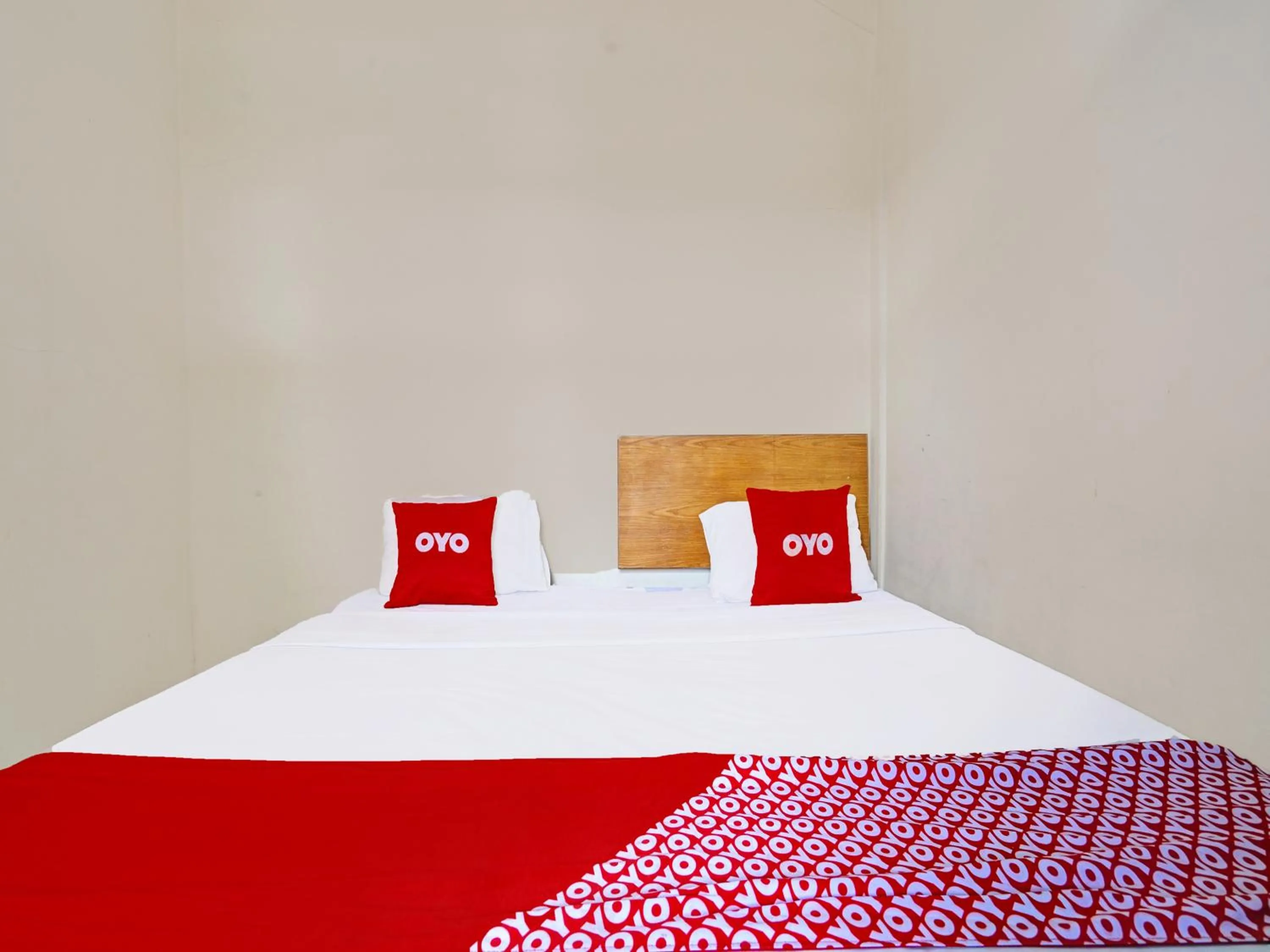 Bedroom in OYO 1699 Verona Residence