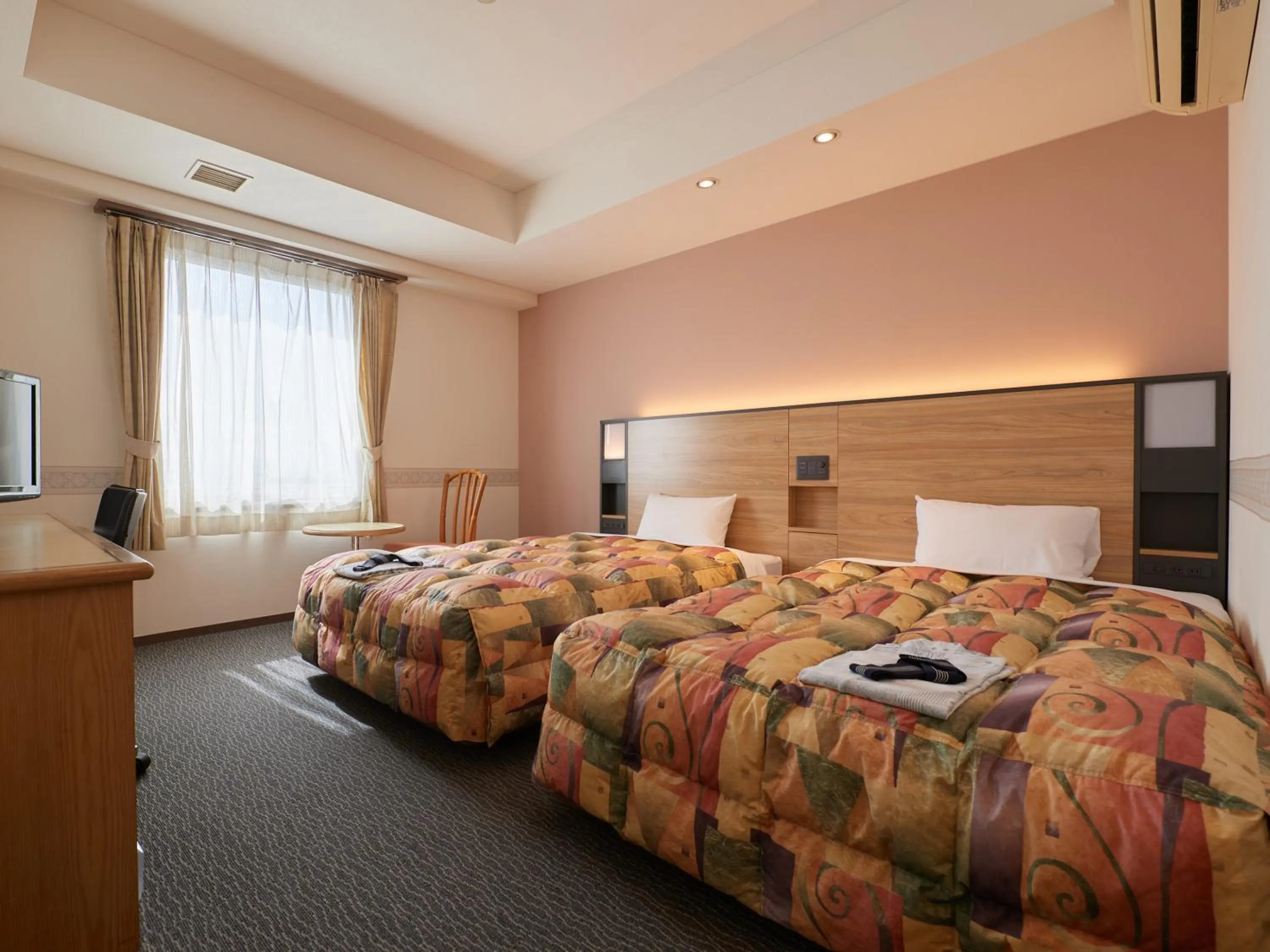 Photo of the whole room, Bed in Gamagori Hotel