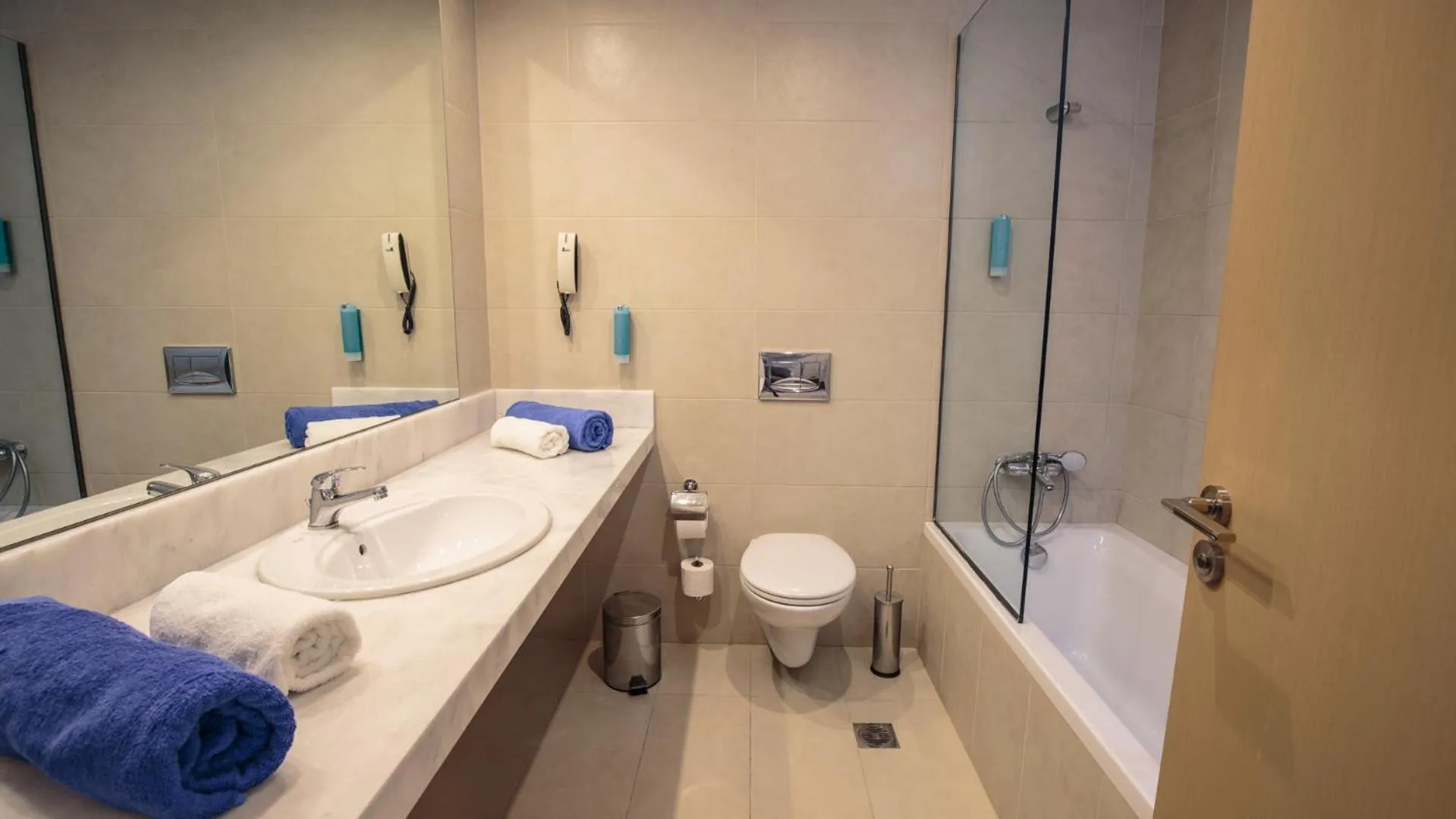 Bathroom in Asterias Beach Resort