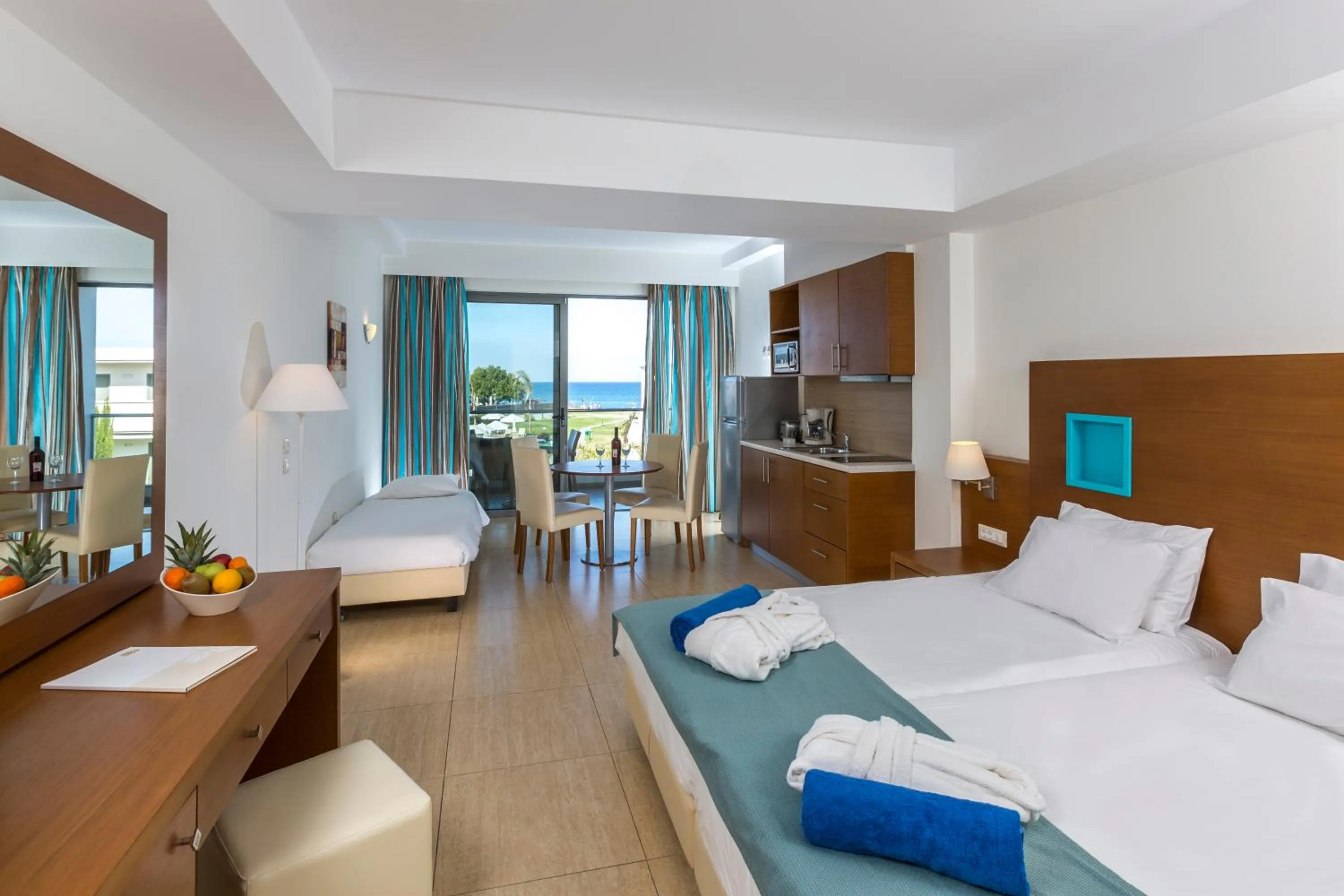 Other, Bed in Asterias Beach Resort