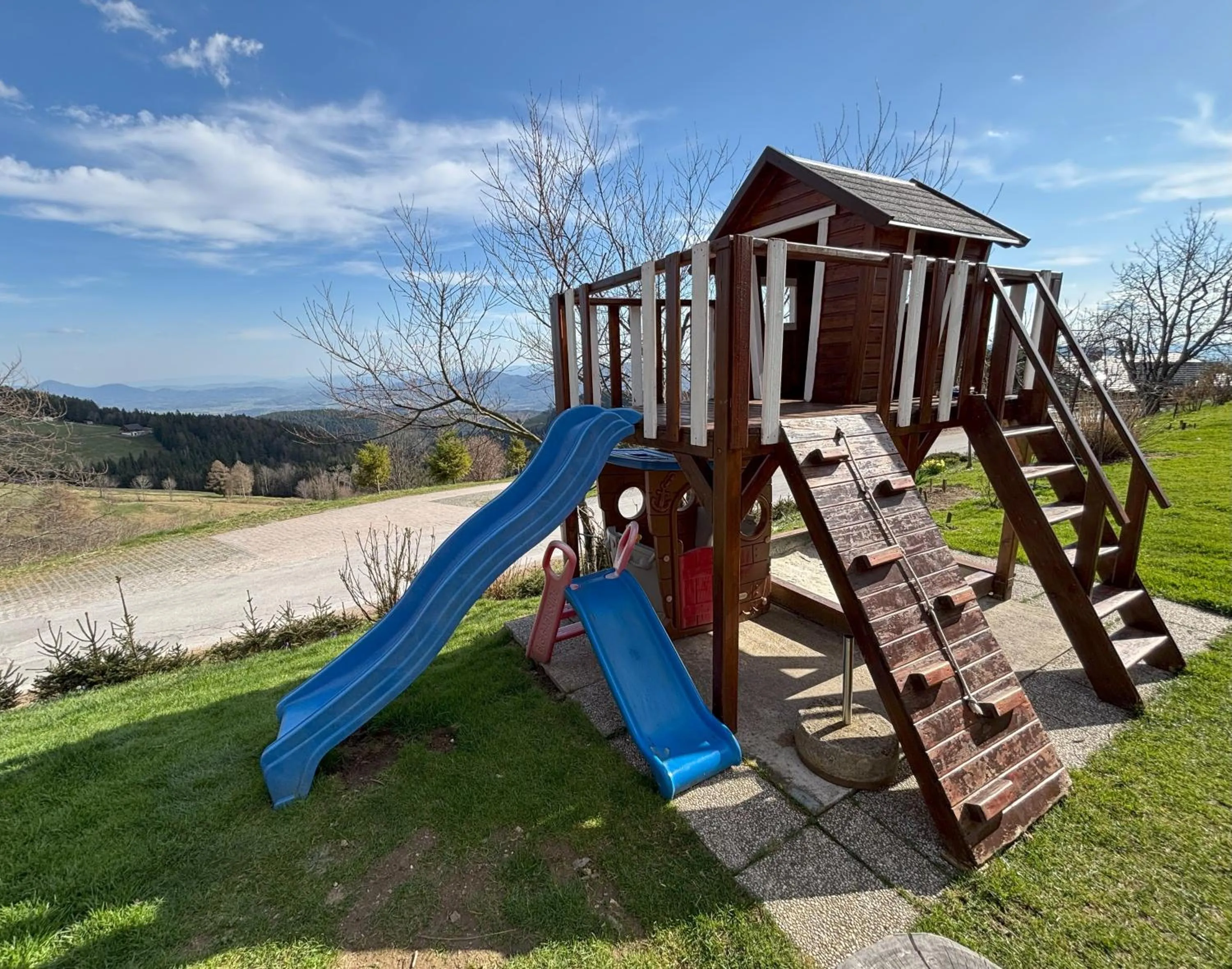 Day in Apartment Panorama