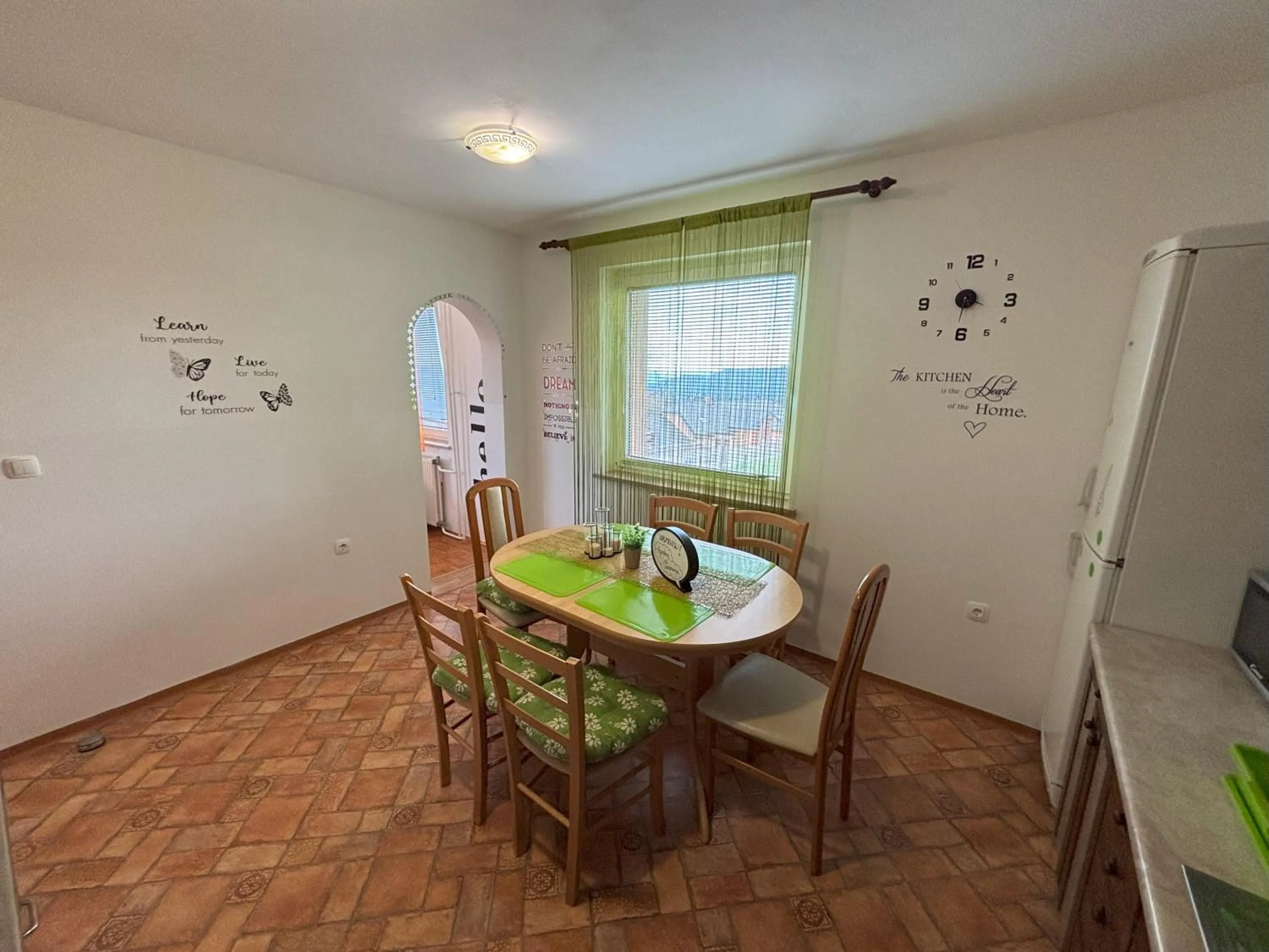 Dining area in Apartment Panorama