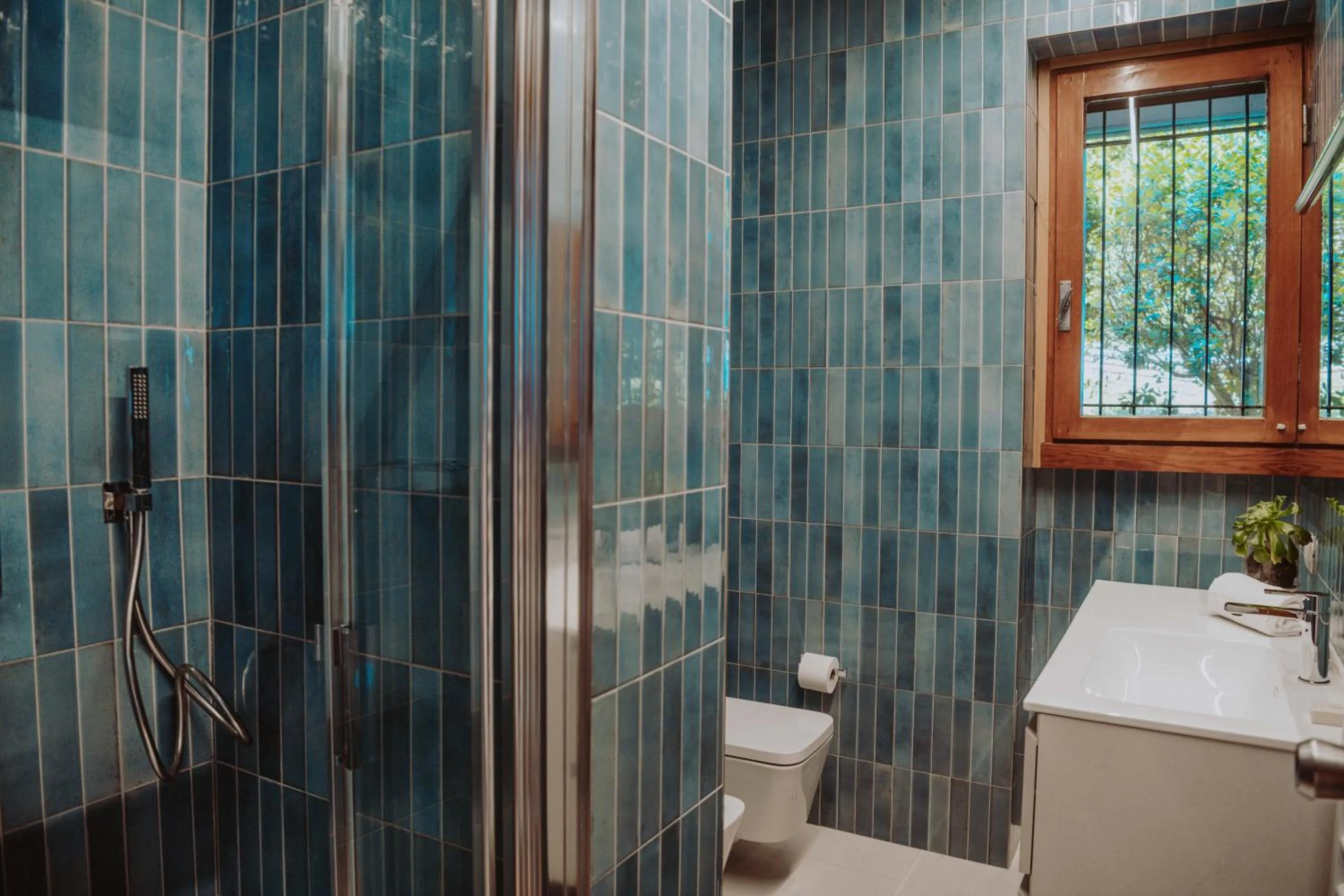Shower in Holiday Garda Villa Dolcelago Lake Front