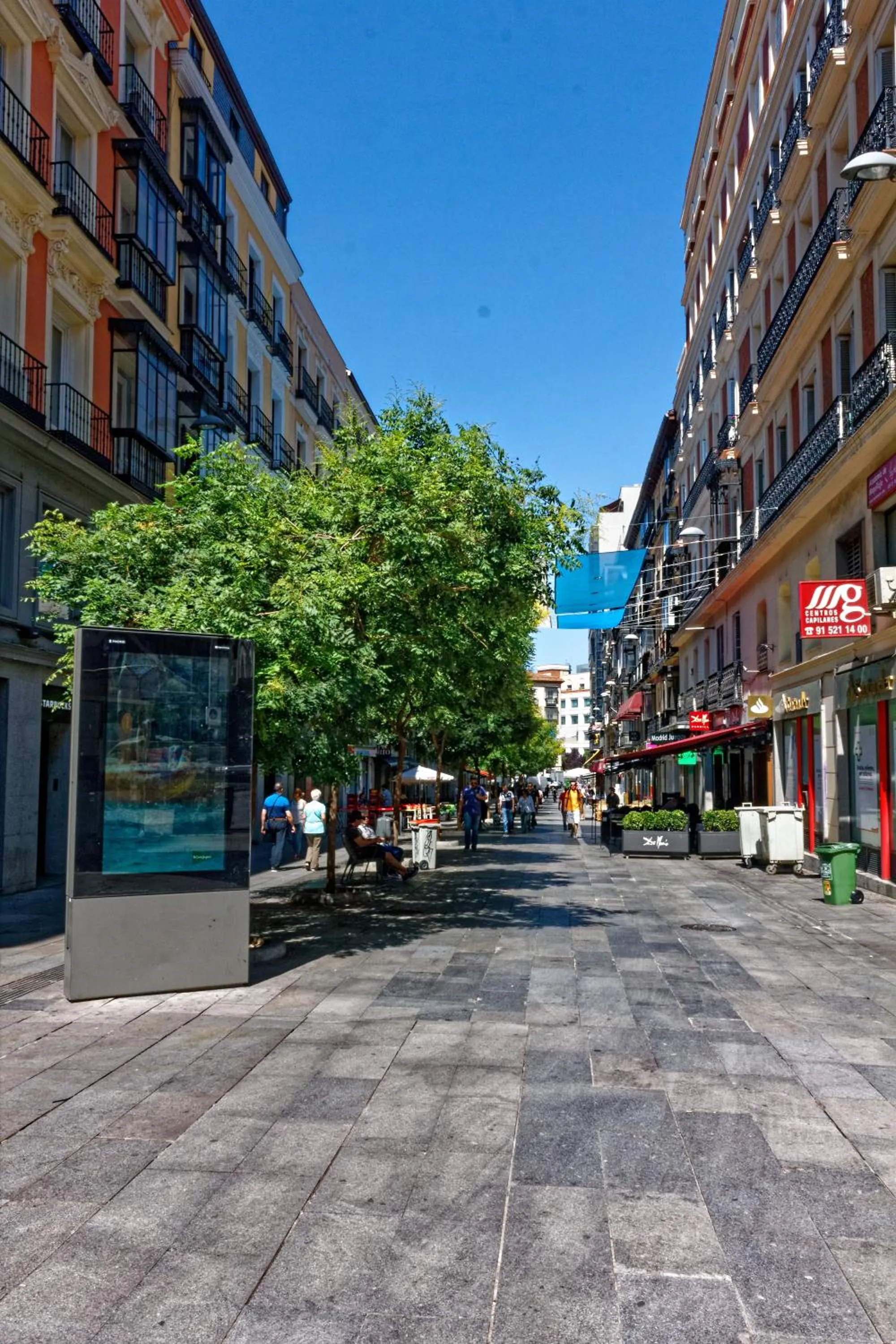 Neighbourhood in Arenal Suites Preciados