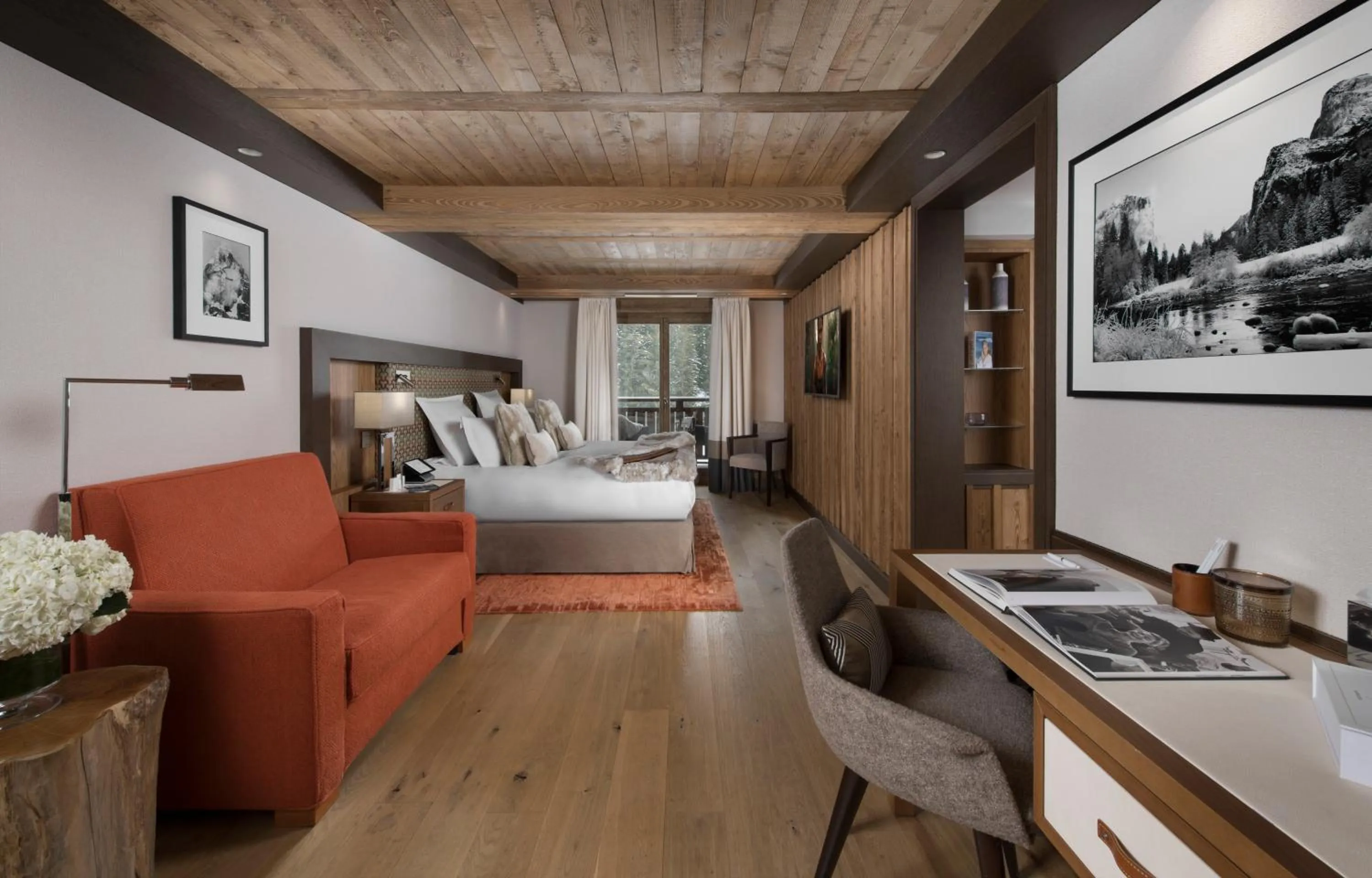 Bedroom in Hôtel Barrière Les Neiges Courchevel