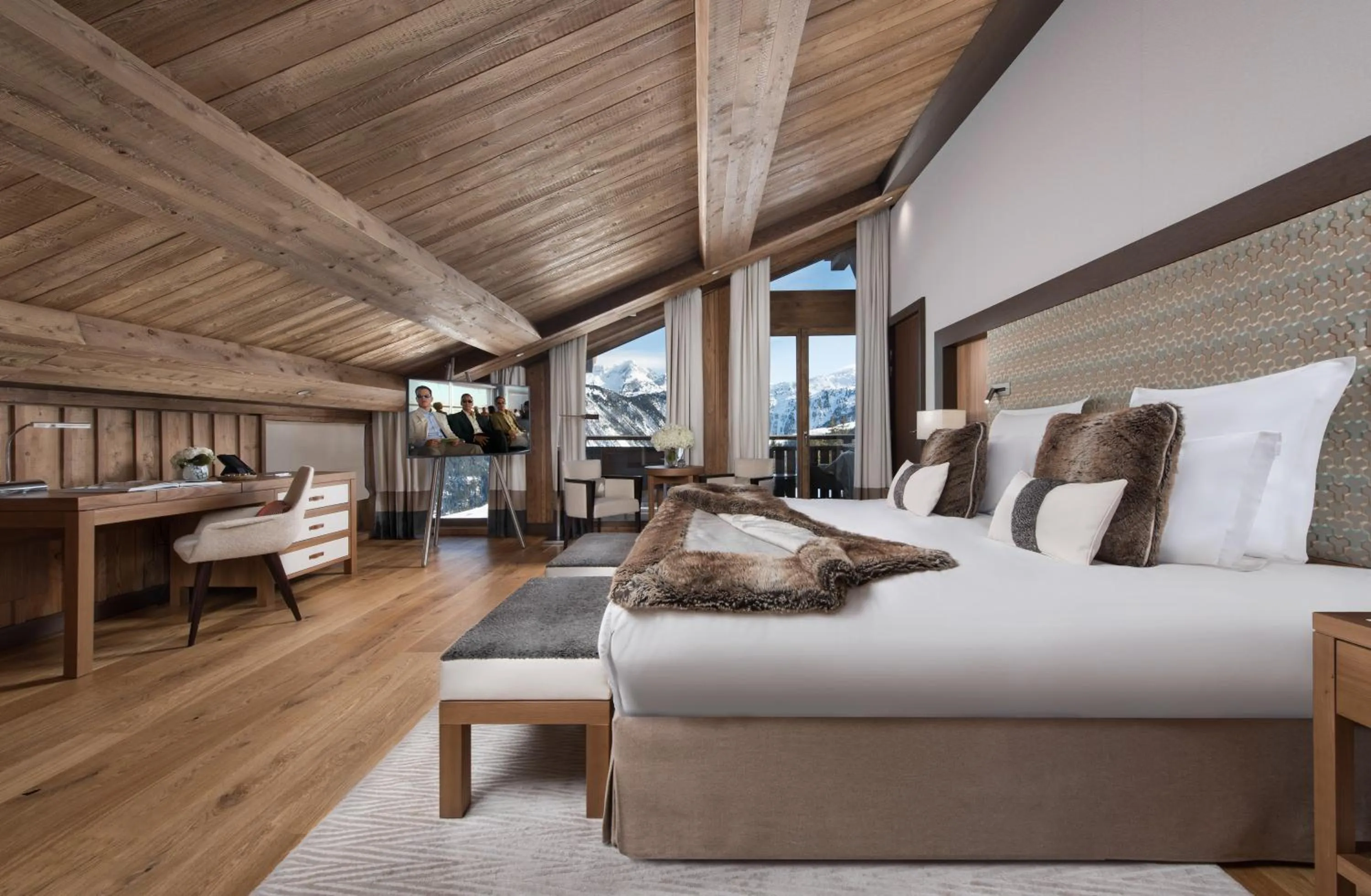 Bedroom in Hôtel Barrière Les Neiges Courchevel