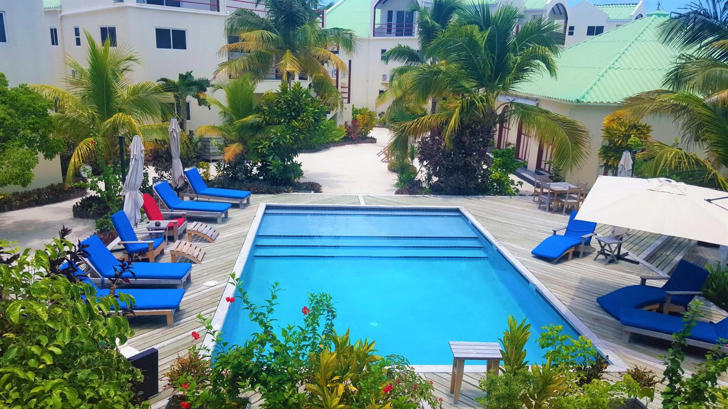 Pool view in Tres Cocos Resort