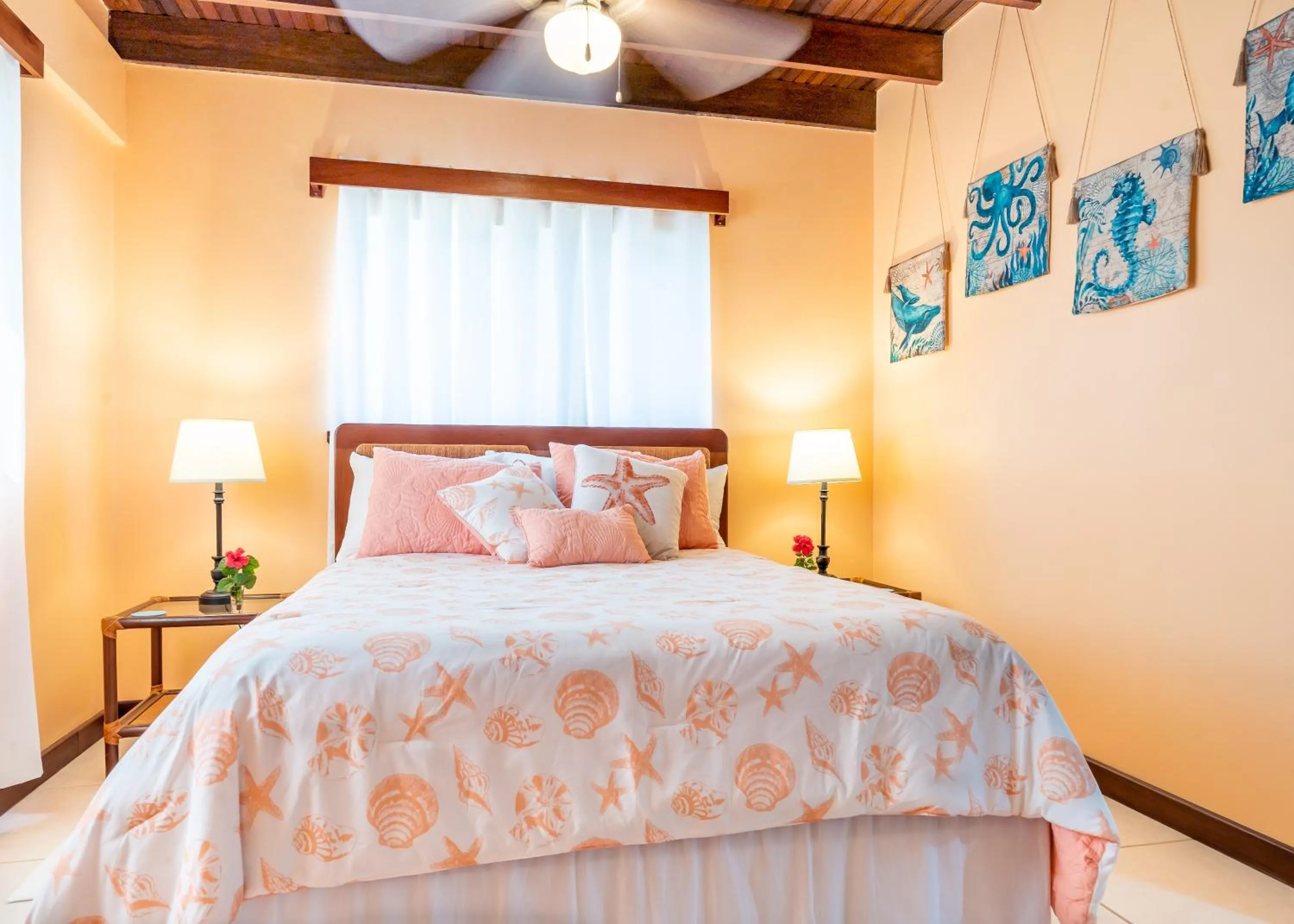 Bedroom, Bed in Tres Cocos Resort