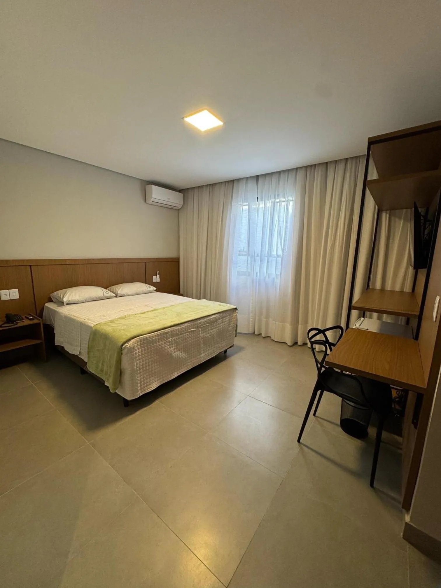 Bed in Residencial Pantanal Chácara Klabin