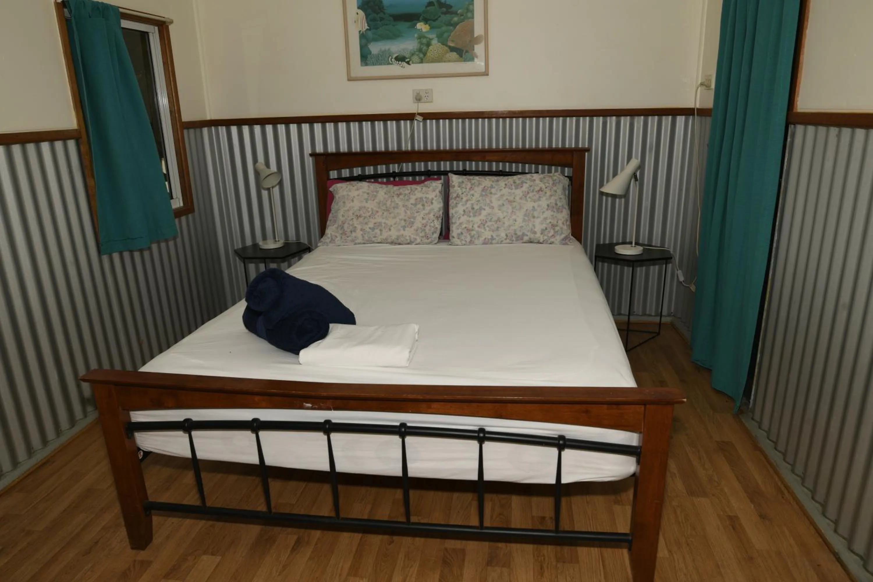 Bed in Scotty's Mission Beach