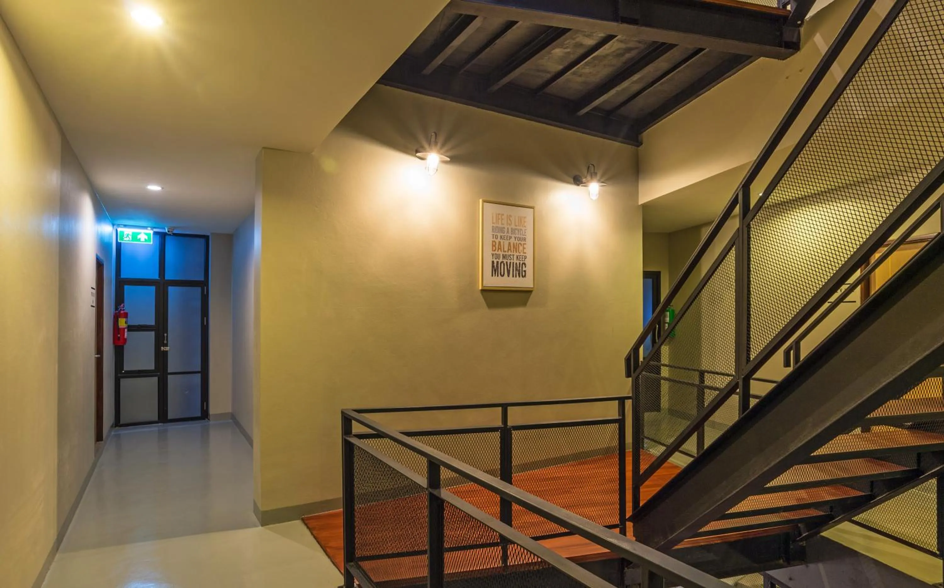 Property building in Srisuksant Square