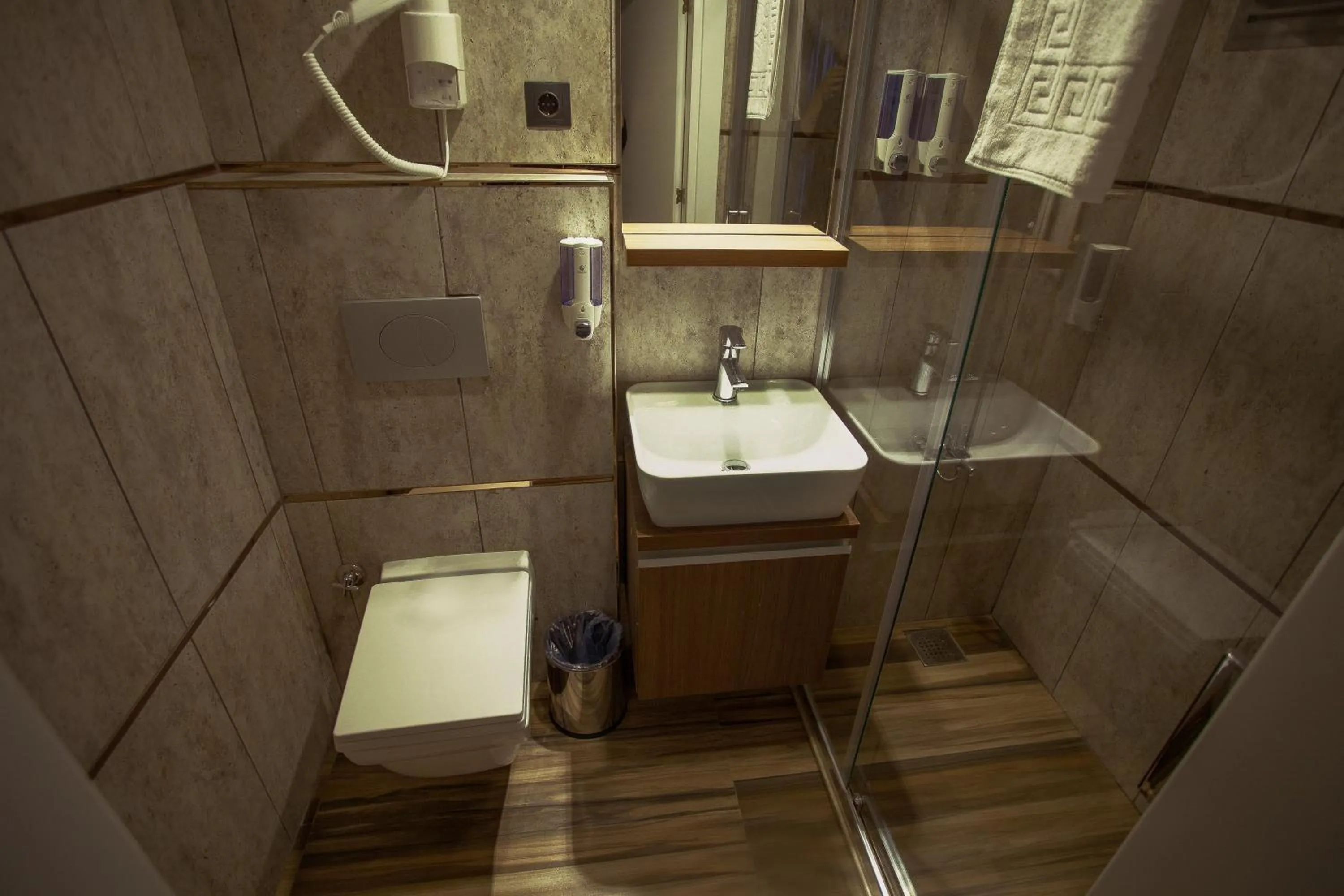 Bathroom in Hotel Iz