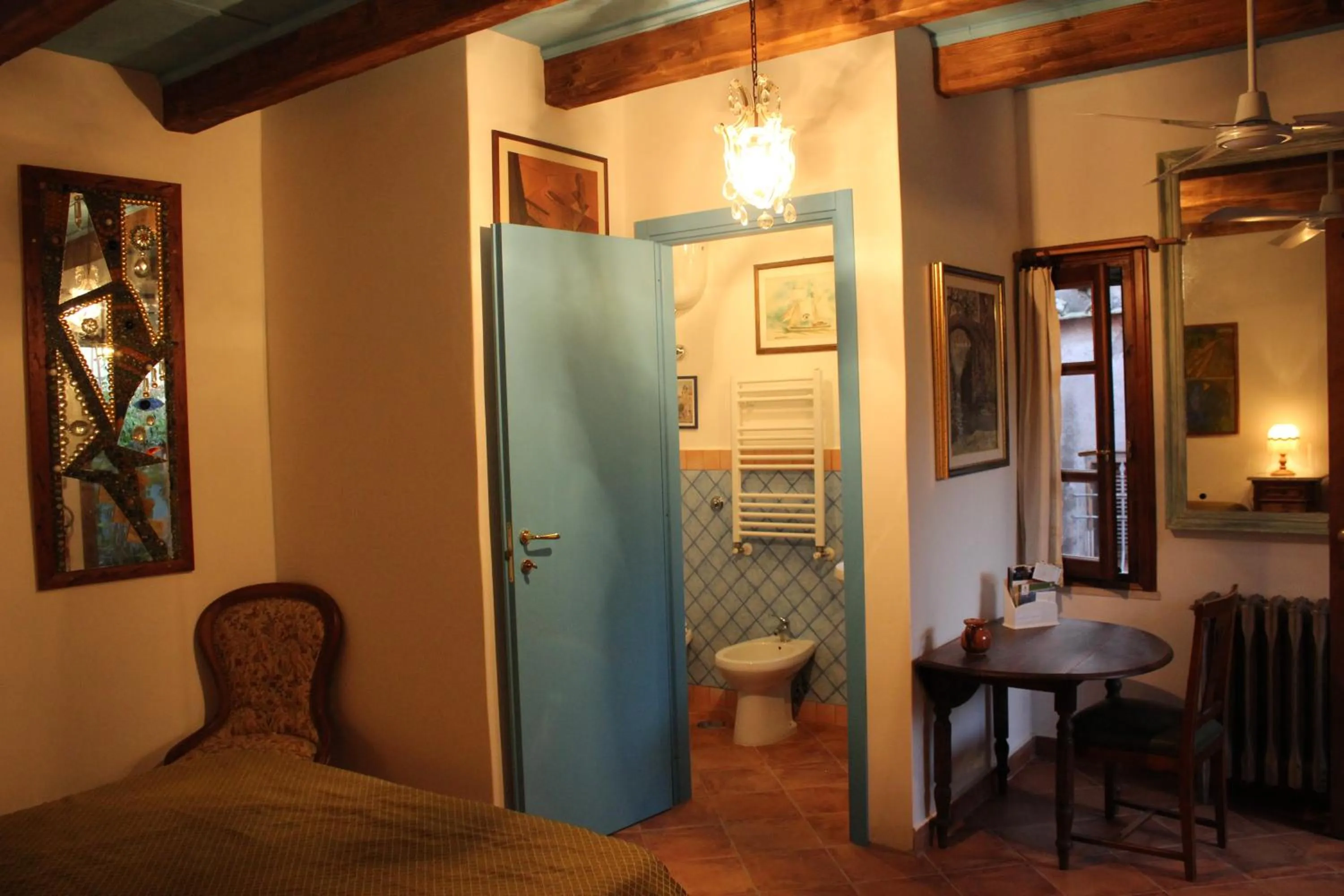 Photo of the whole room in La Scaletta