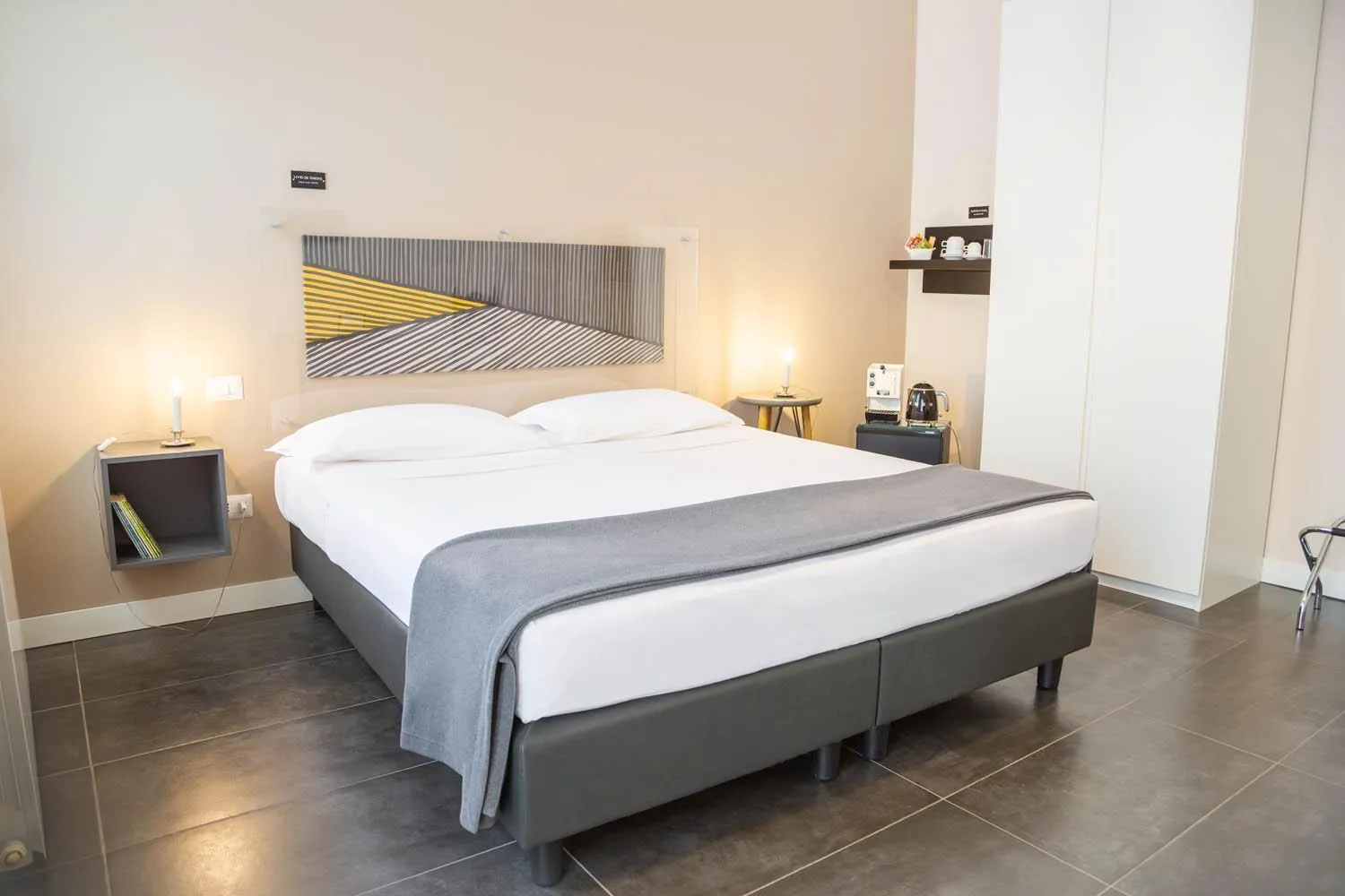 Bed in That's Napoli