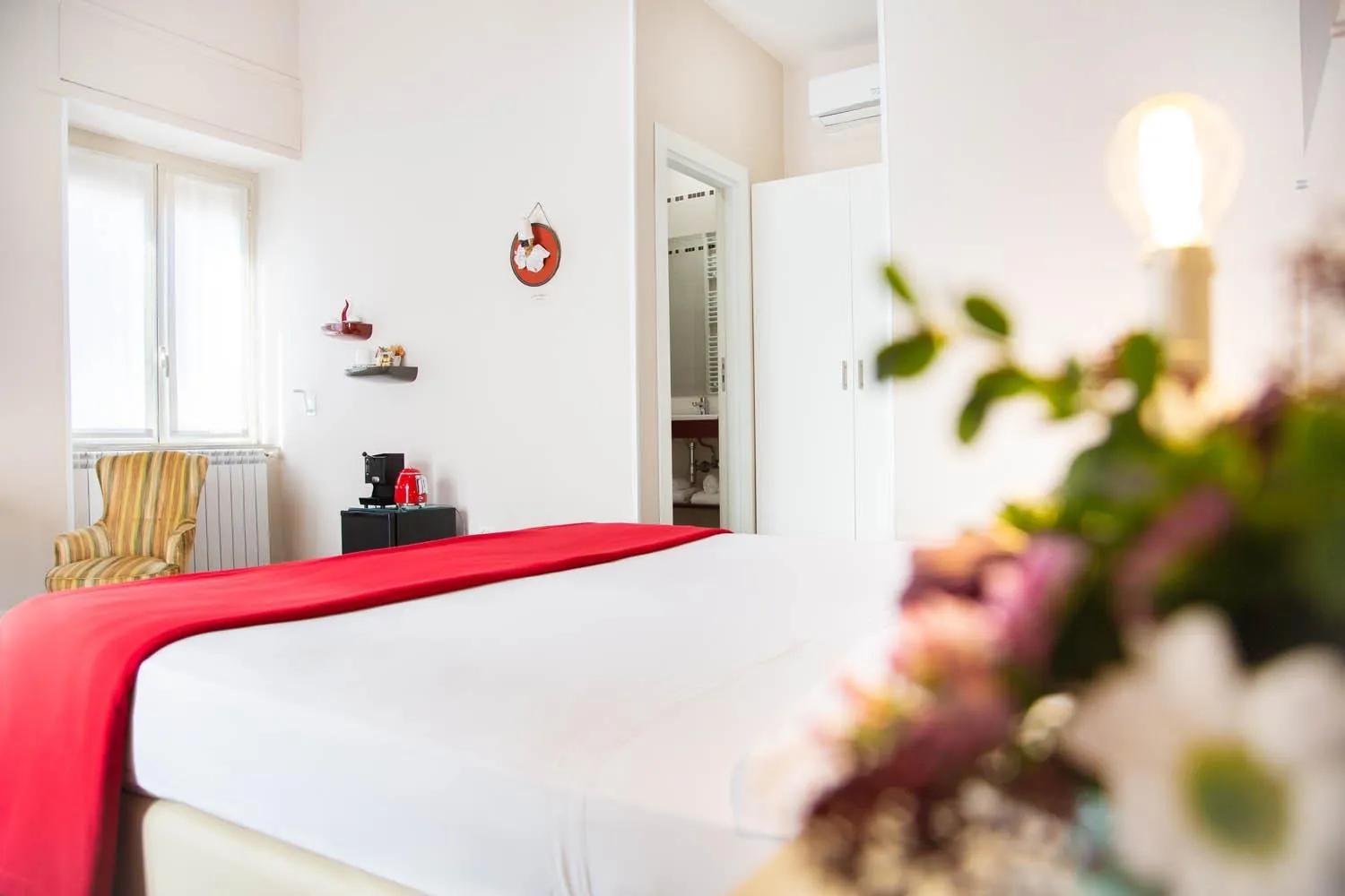 Bed in That's Napoli