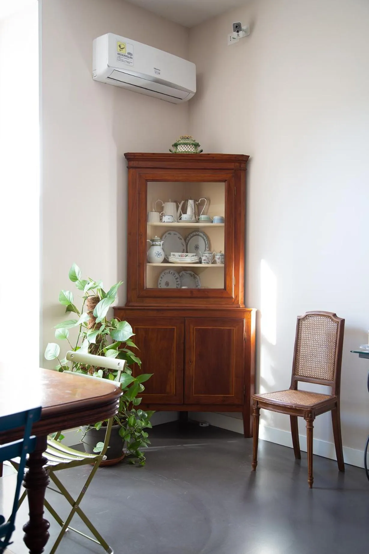 Lobby or reception in That's Napoli