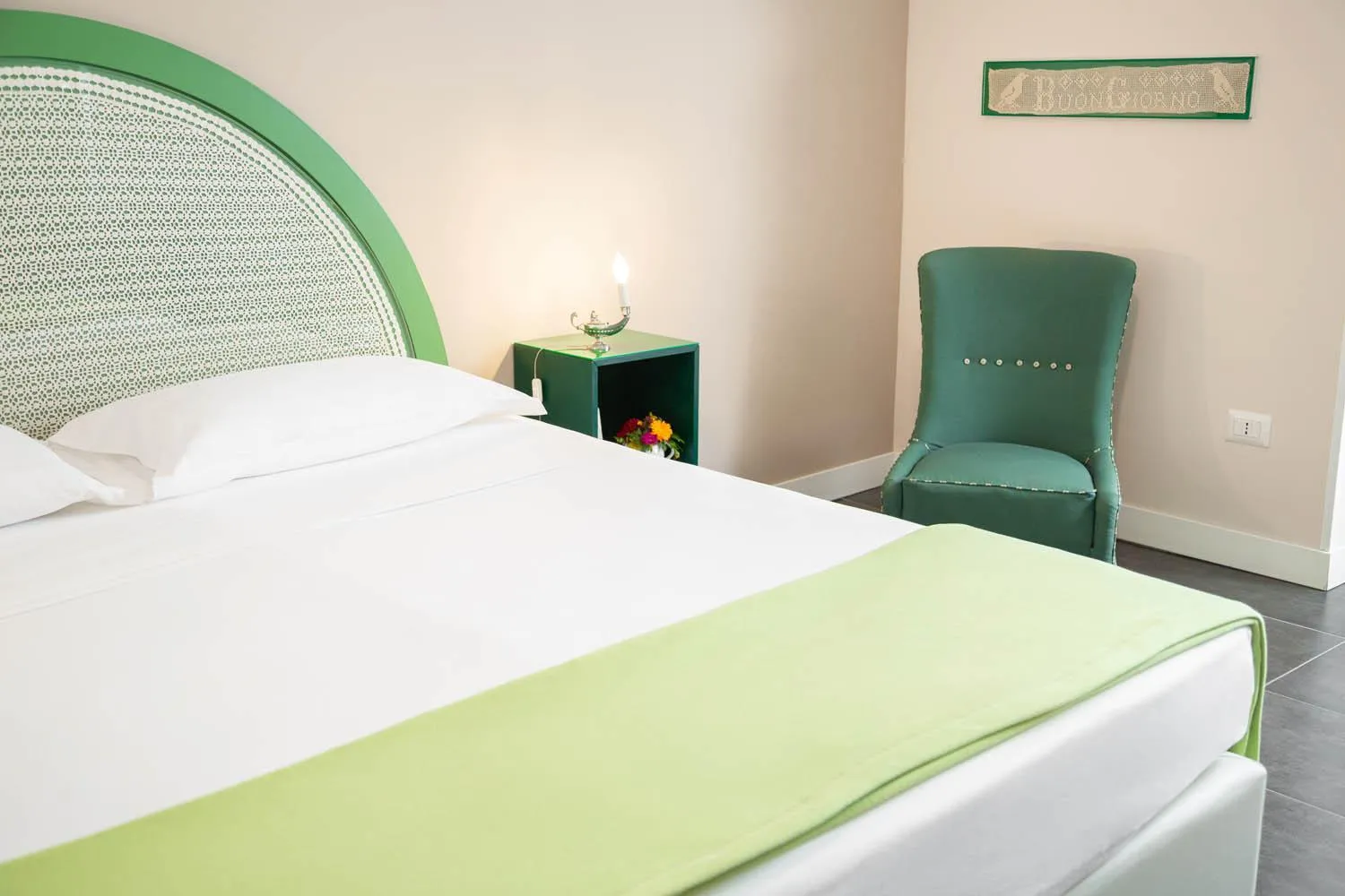 Bed in That's Napoli