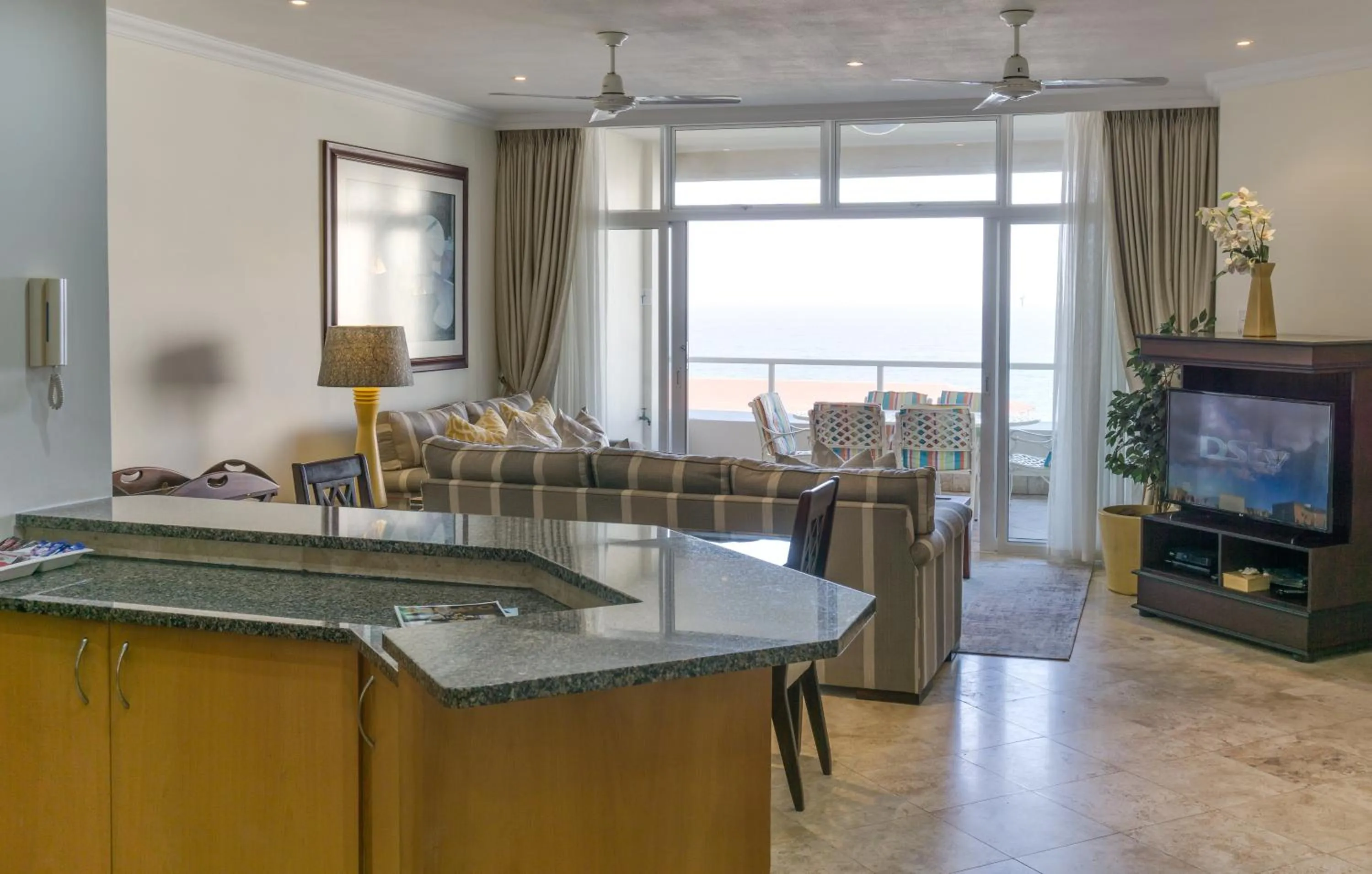 Communal lounge/ TV room in 302 Oyster Schelles - by Stay in Umhlanga