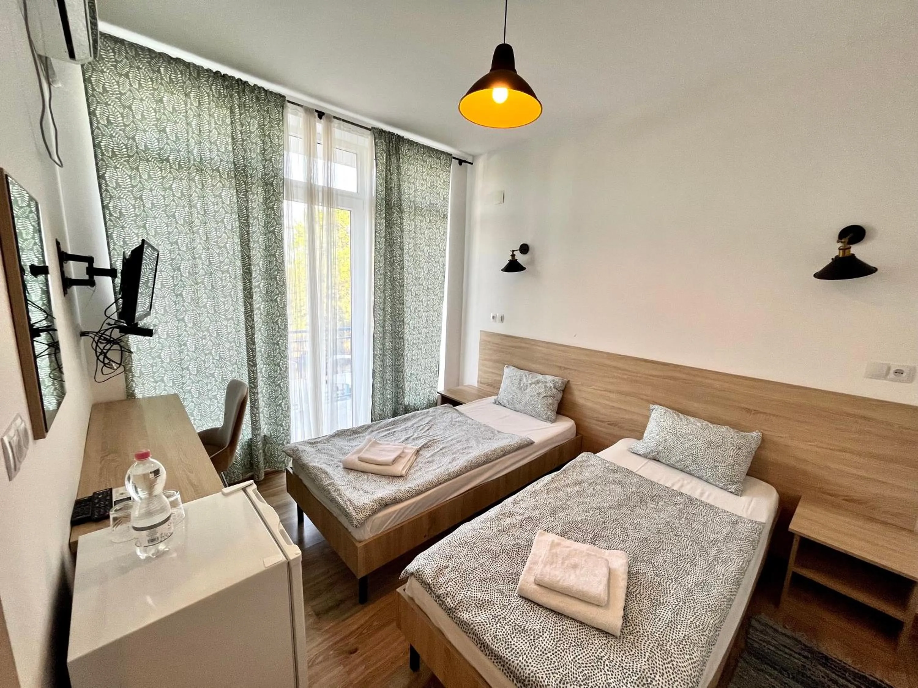 Photo of the whole room, Bed in Laguna Beach Club Bazaleti Lake