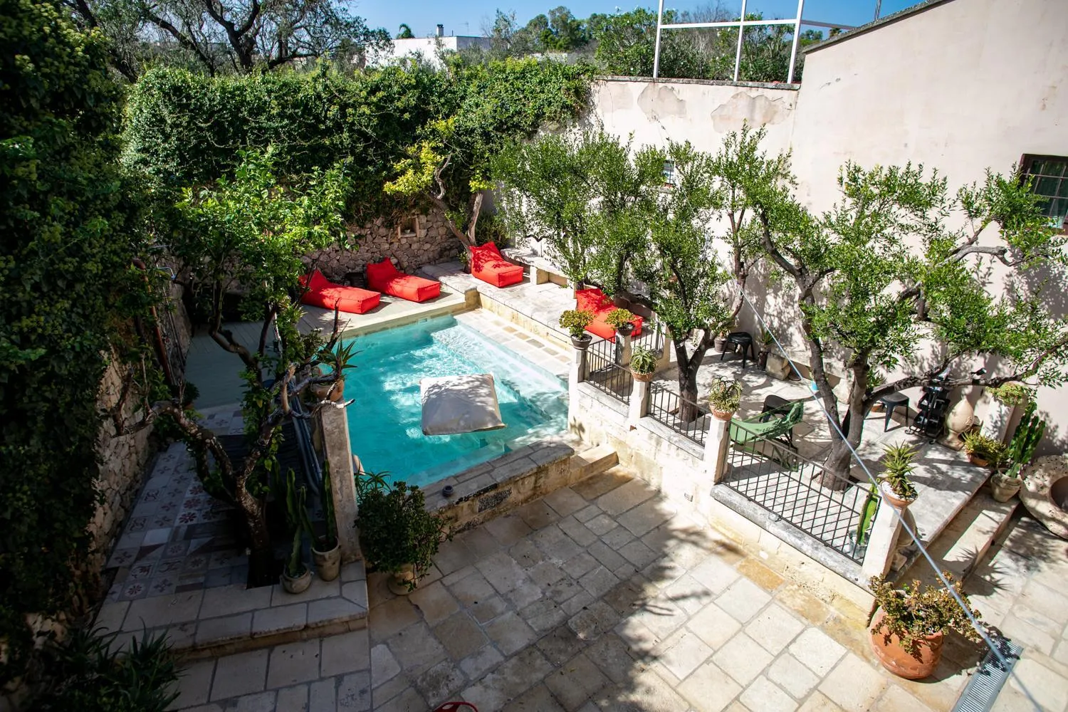 Garden in Palazzo Mandurino luxury relais