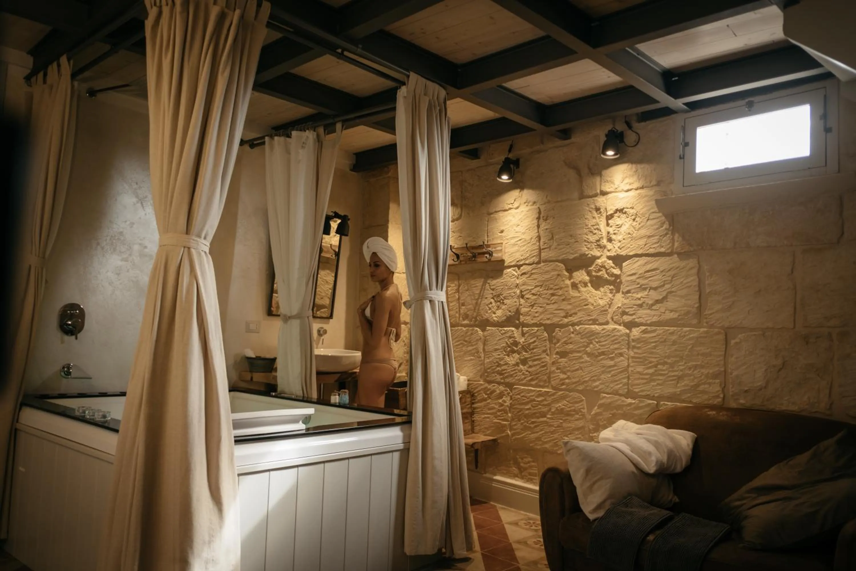 Hot Tub in Palazzo Mandurino luxury relais
