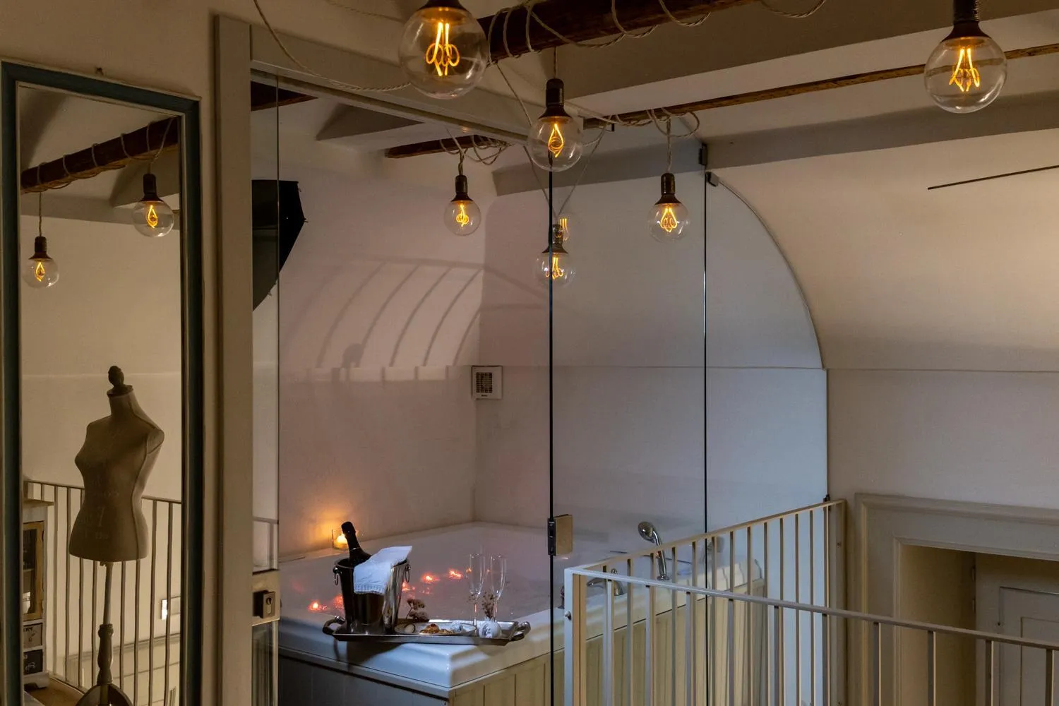 Hot Tub in Palazzo Mandurino luxury relais