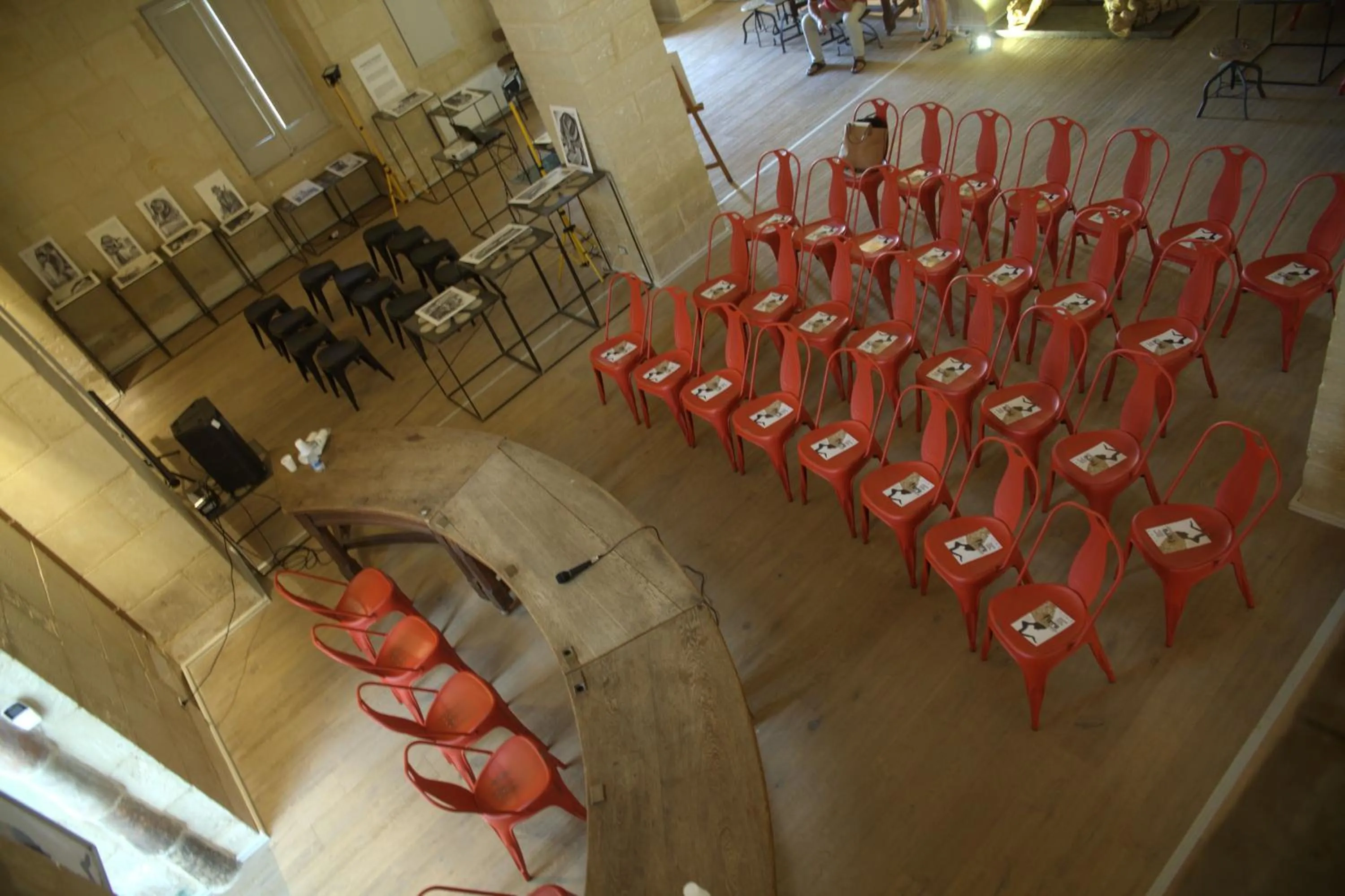 Meeting/conference room in Palazzo Mandurino luxury relais
