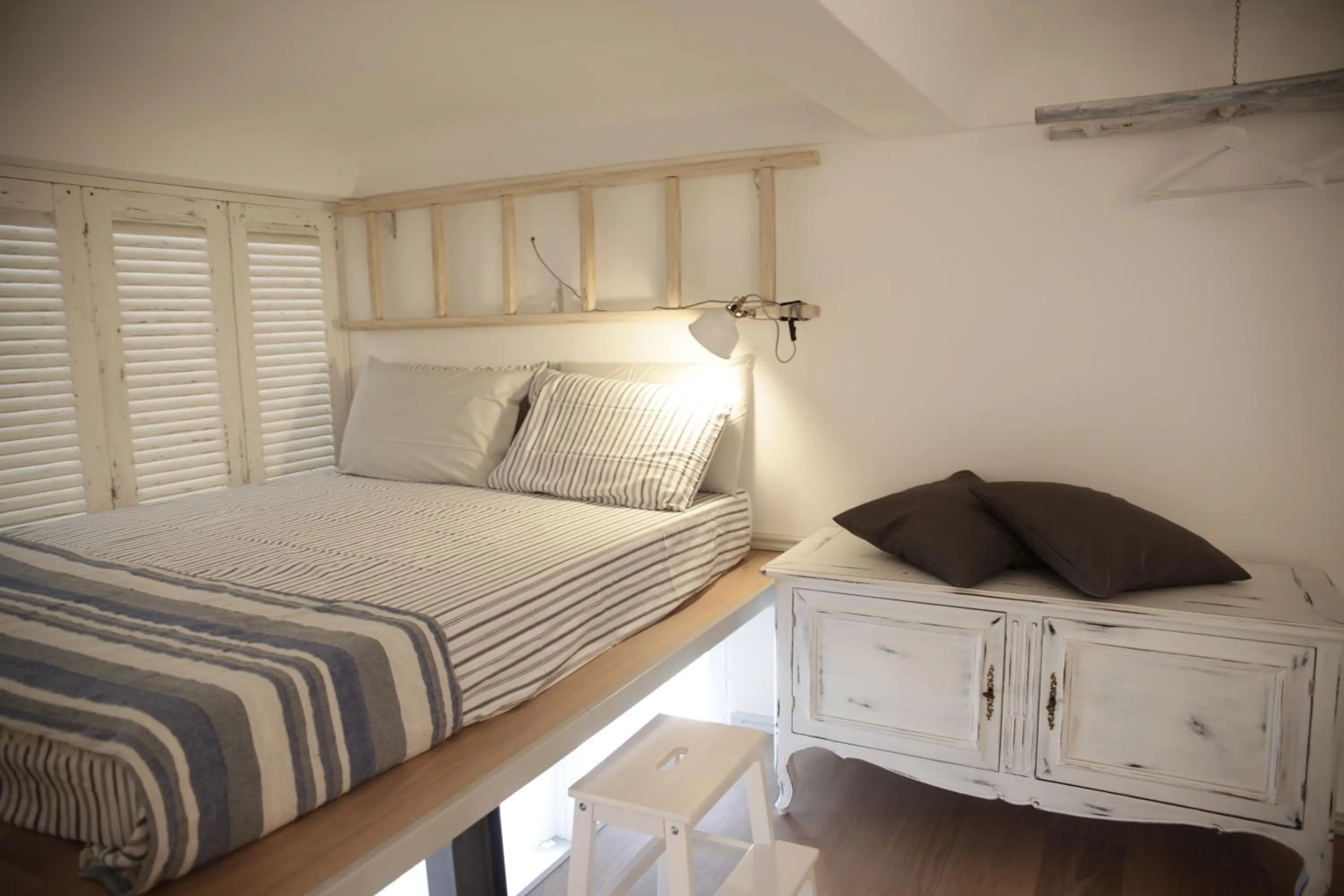 Bed in Palazzo Mandurino luxury relais