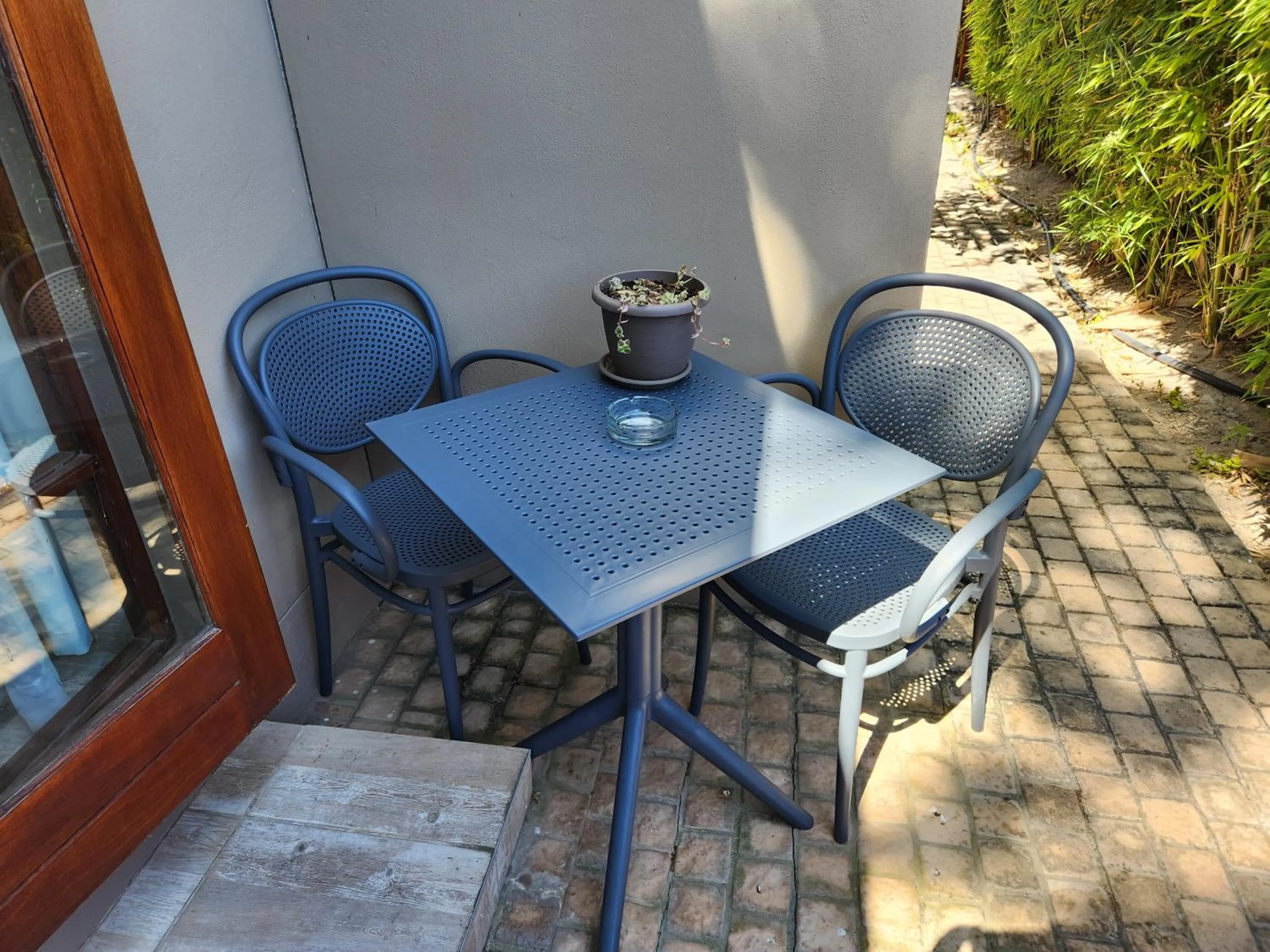 Patio in Dilisca Guesthouse