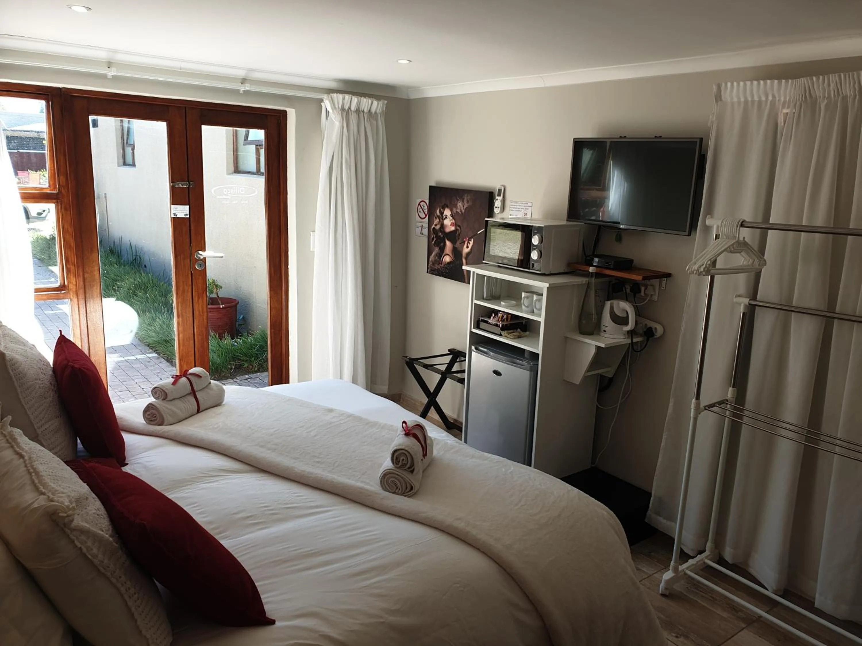 Photo of the whole room, Bed in Dilisca Guesthouse