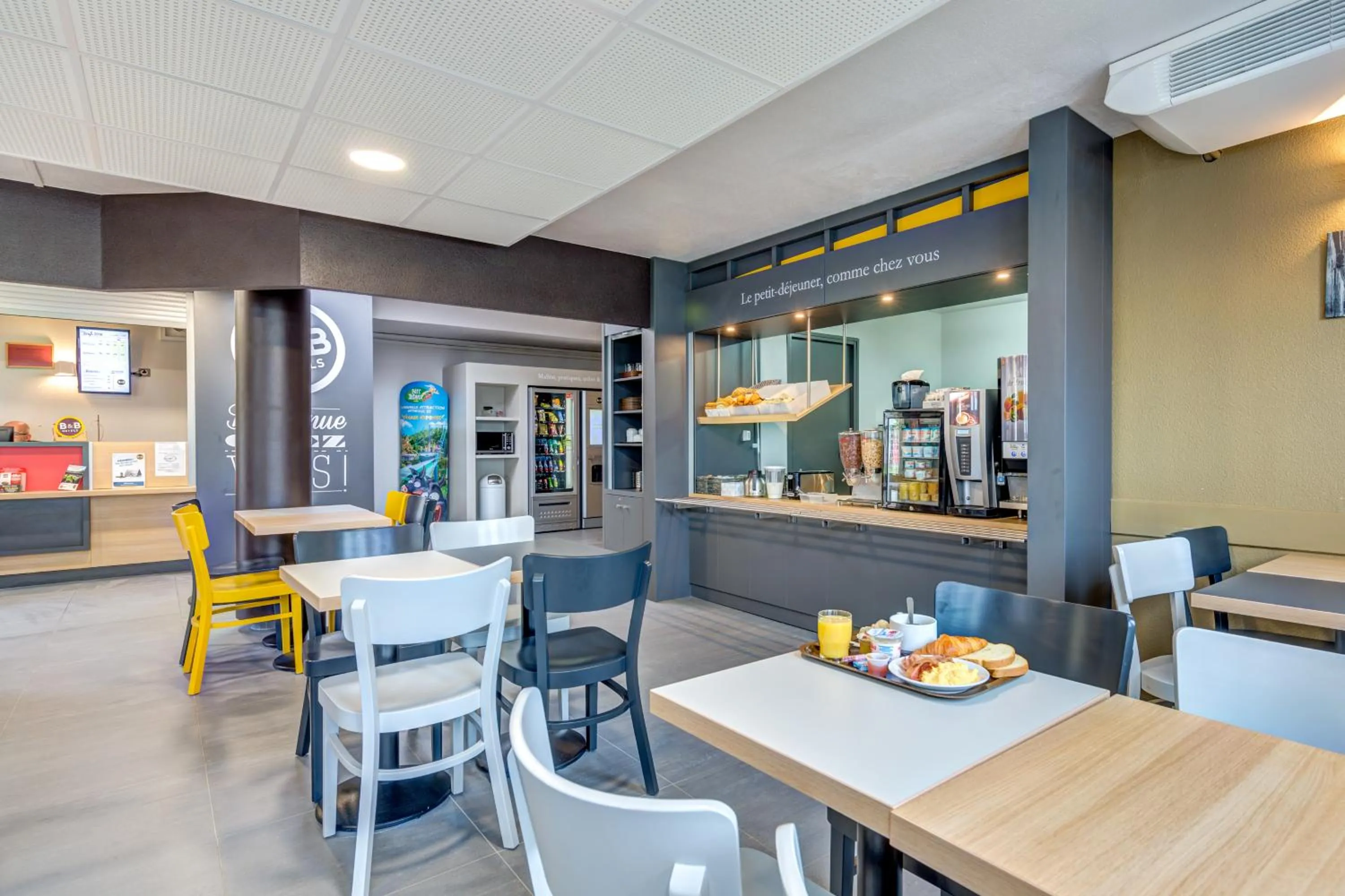 Buffet breakfast in B&B HOTEL Goussainville CDG