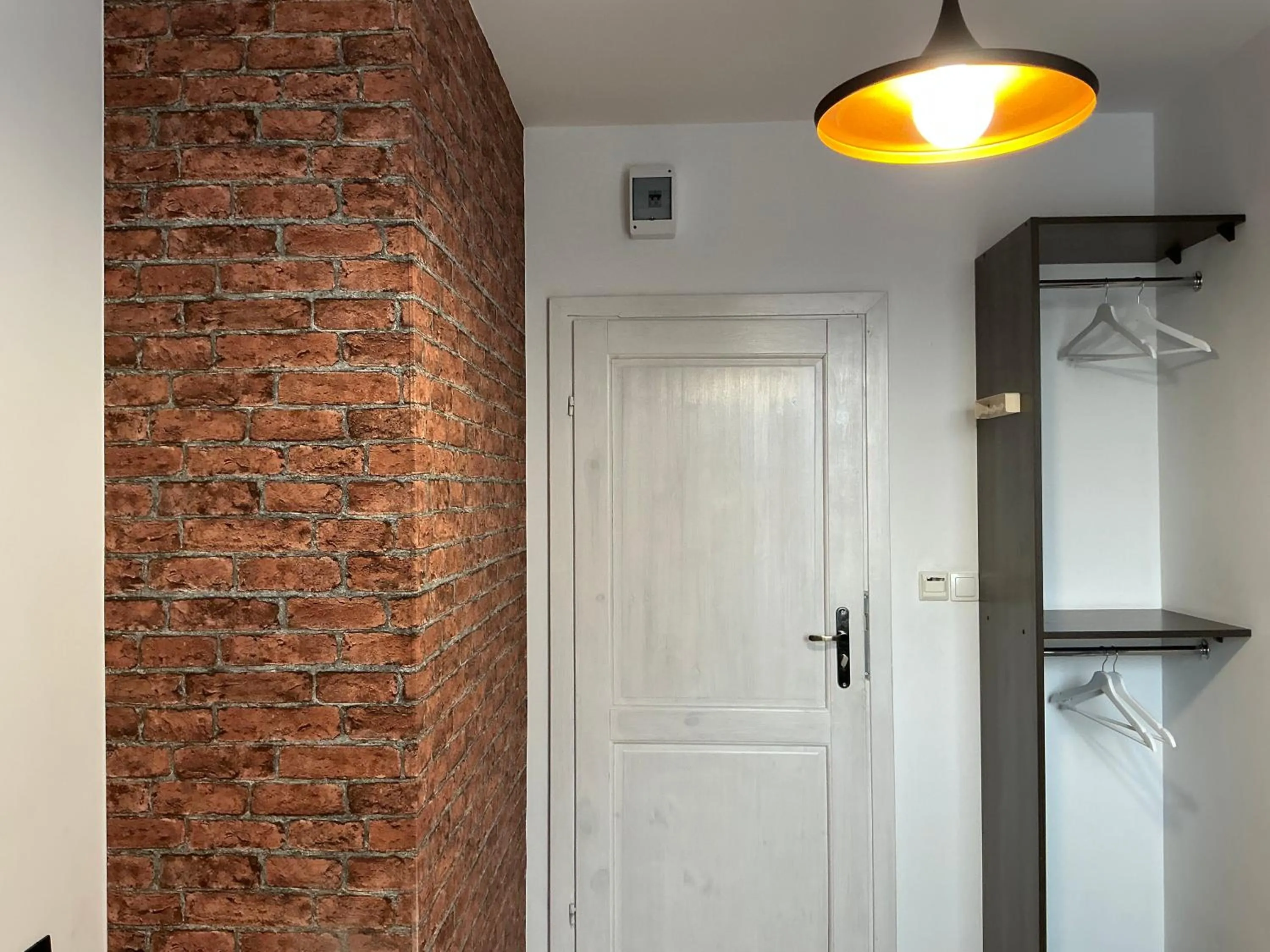 wardrobe in Hostel Przed Świtem