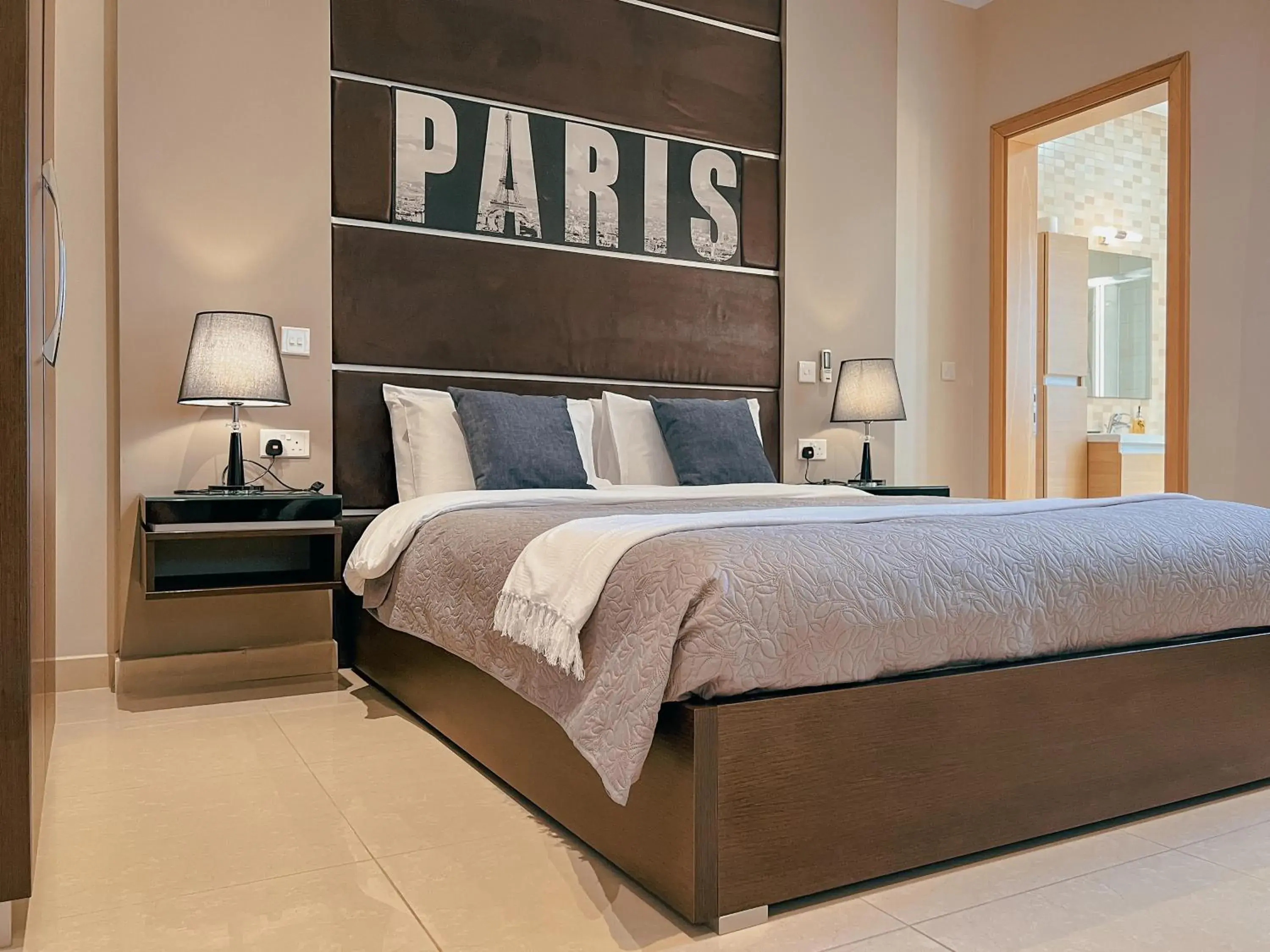 Superior Double Room in IL-Gardjola Bed and Breakfast Superior Double Room in IL-Gardjola Bed and Breakfast