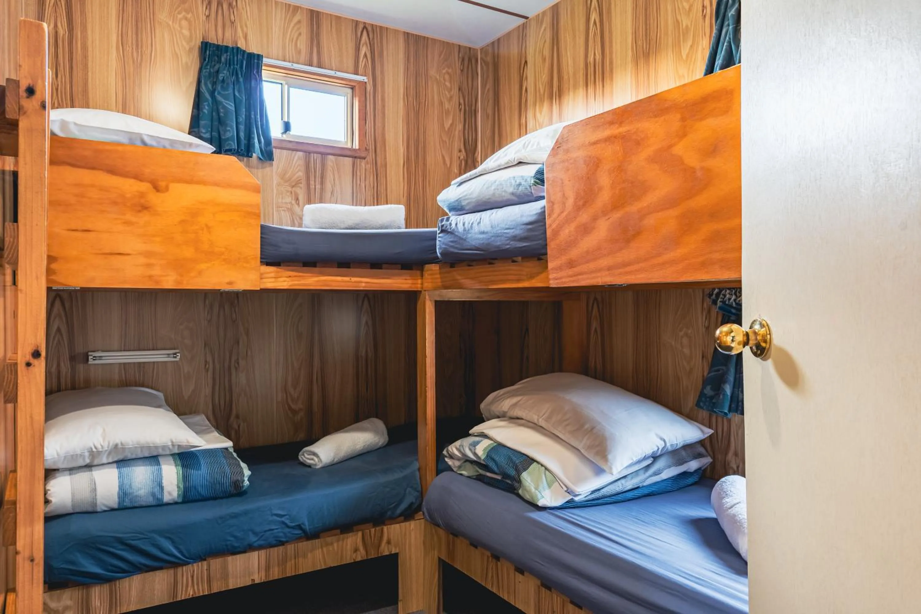 Bed in BIG4 Tassie Getaway Park Stanley