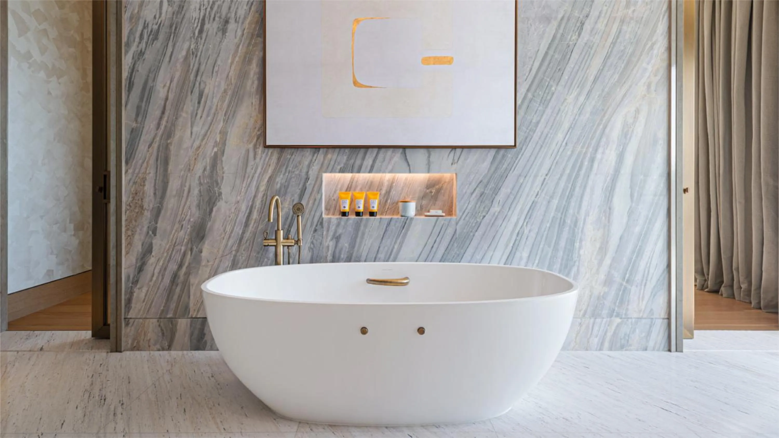 Bathroom in Jumeirah Al Naseem Dubai