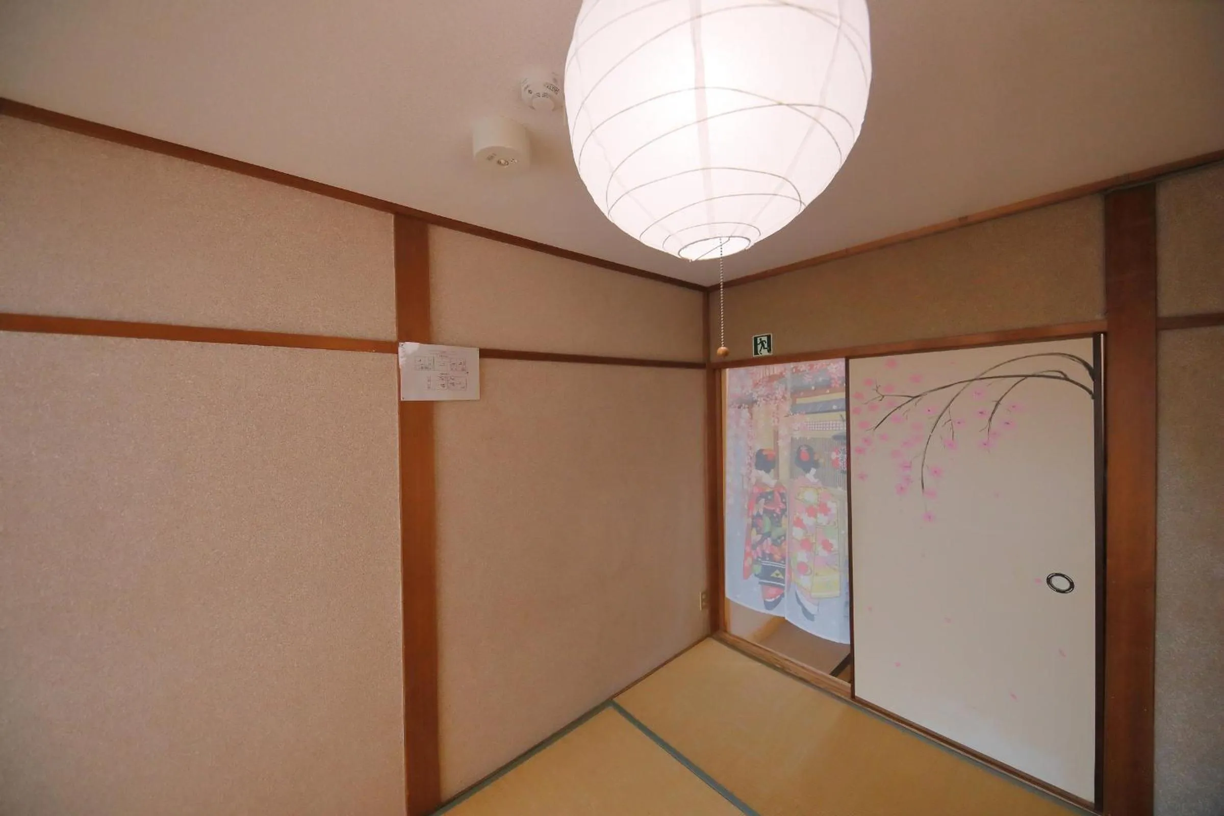 Photo of the whole room in Oyado Shogoin