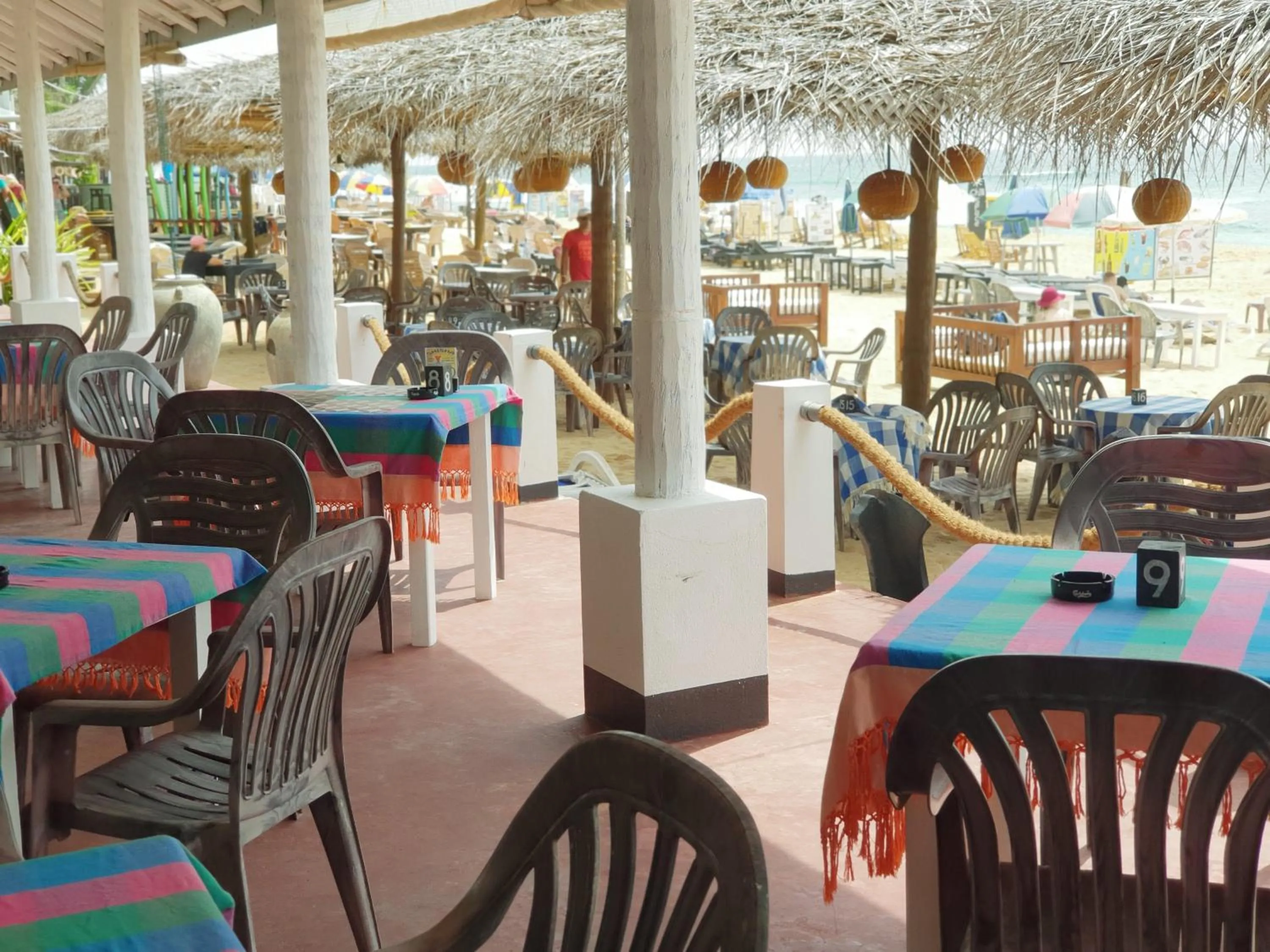 Restaurant/places to eat in Hotel Blue Note