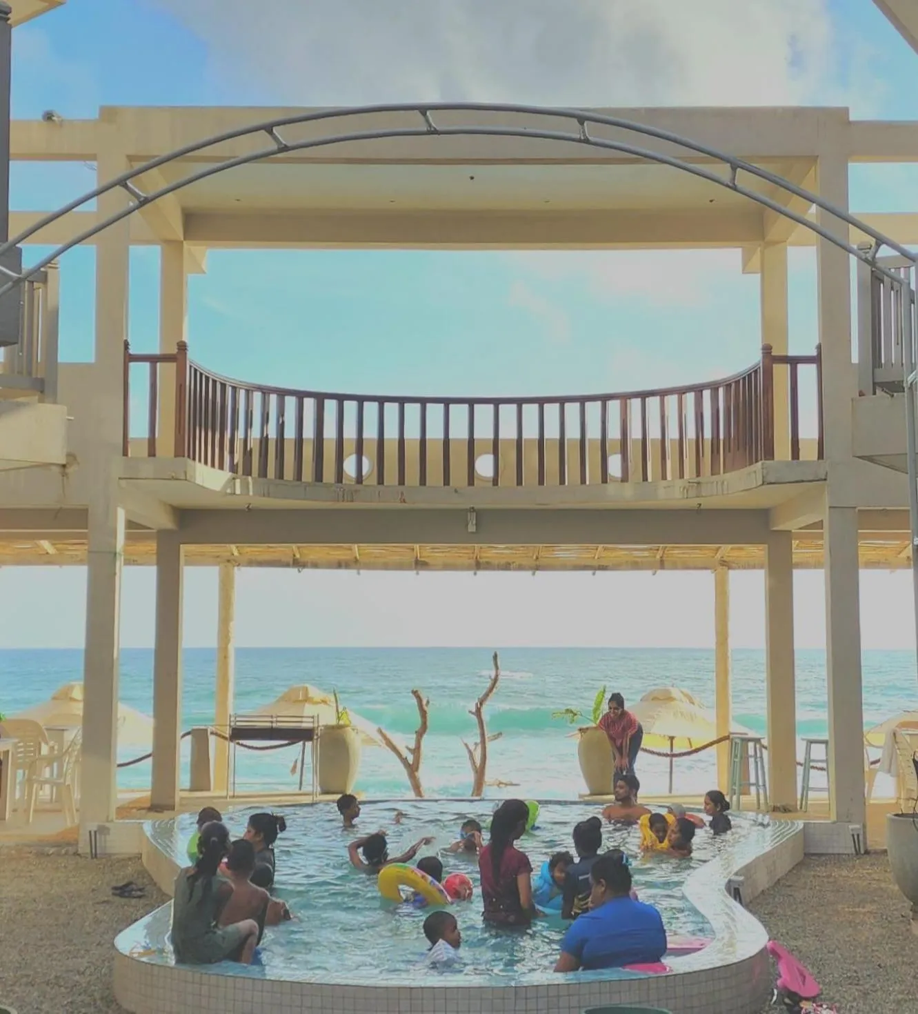 Day in Hotel Blue Note