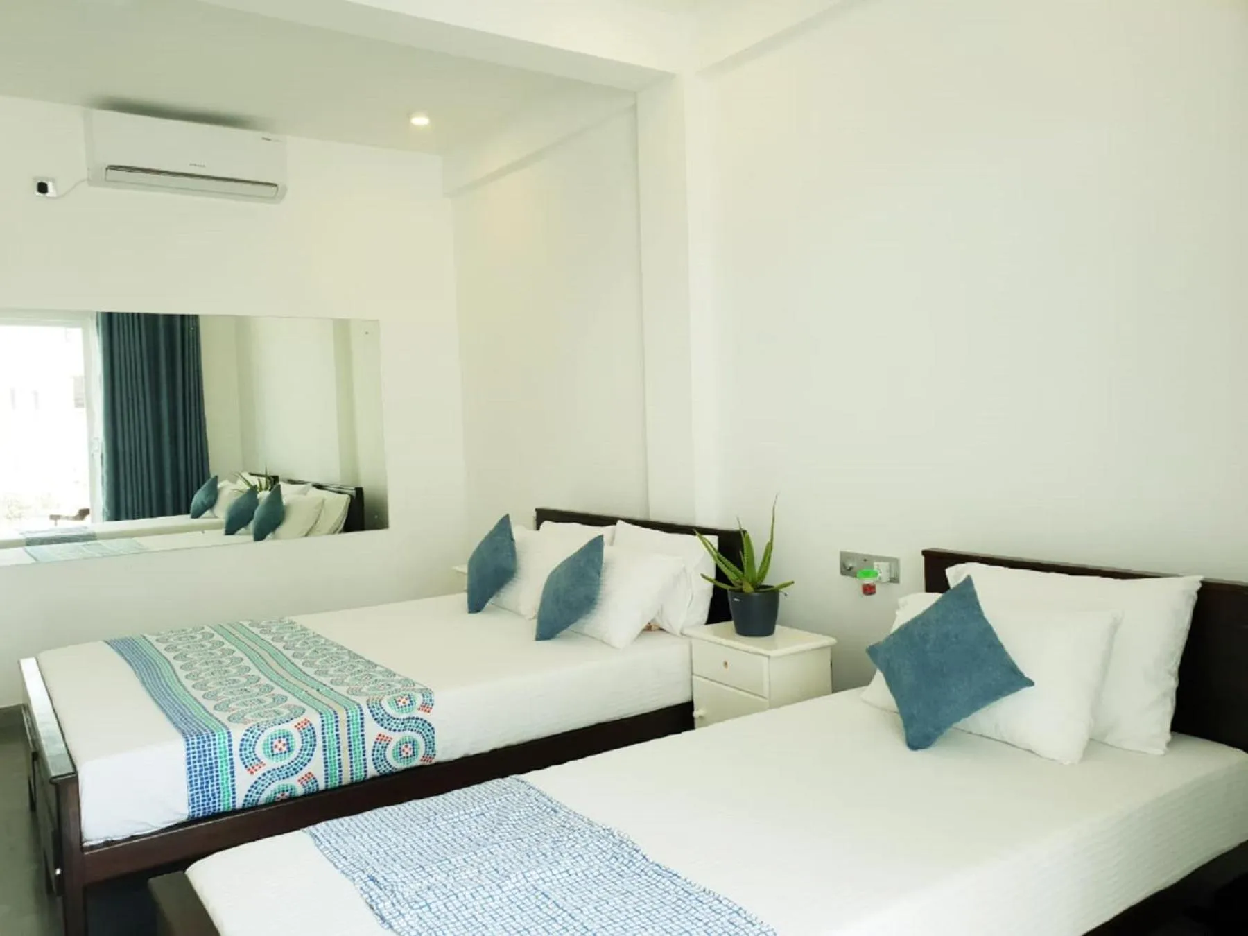 Bedroom, Bed in Hotel Blue Note