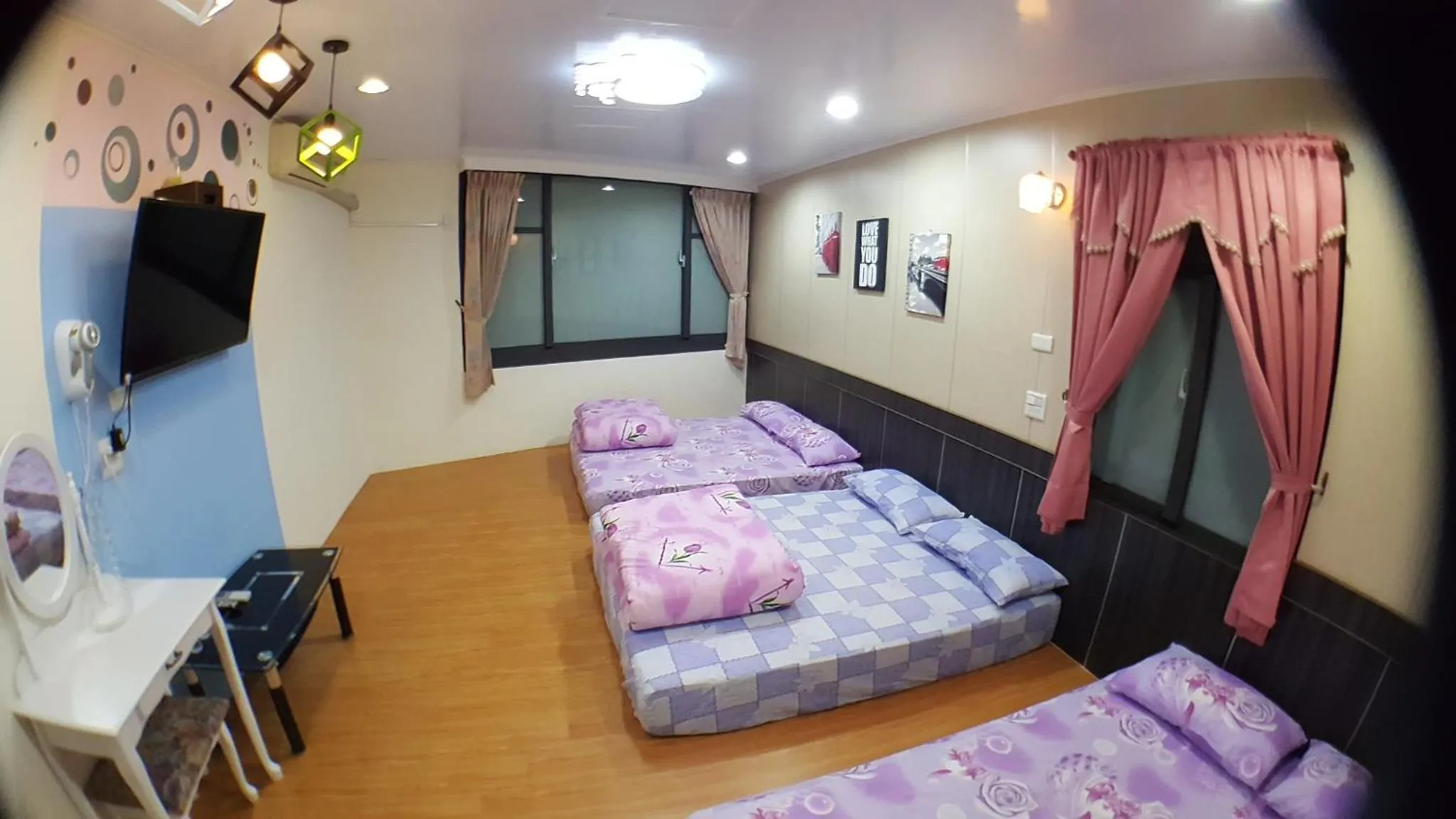 Bed in 龍園旅館Long Yuan Hotel