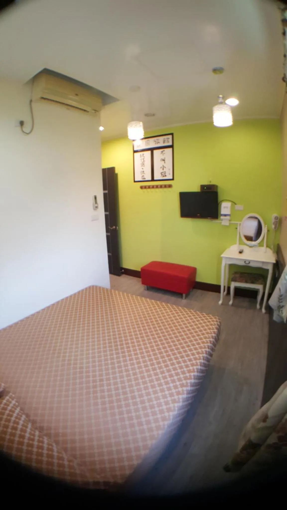 Bed in 龍園旅館Long Yuan Hotel